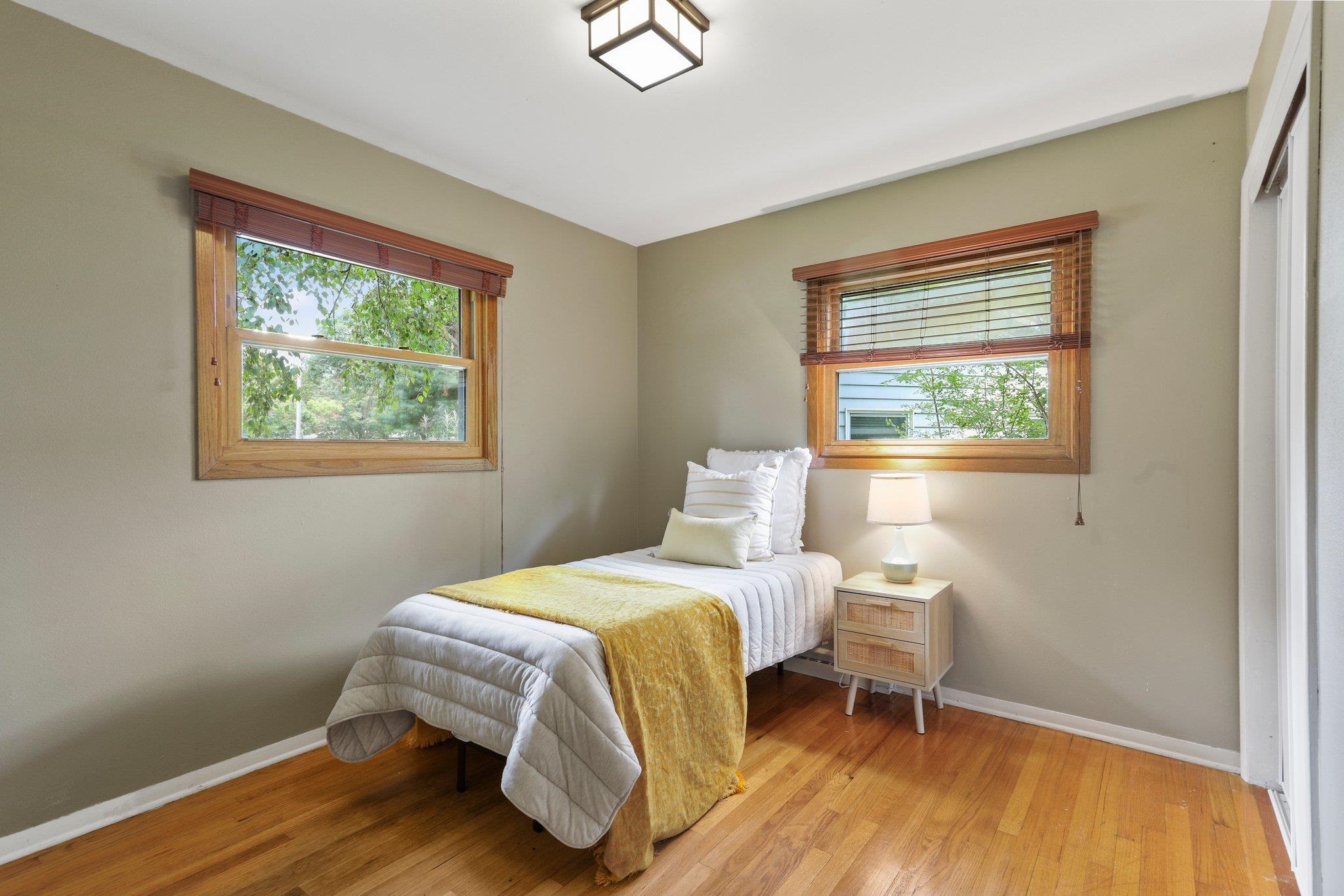 6109 Mulberry Circle