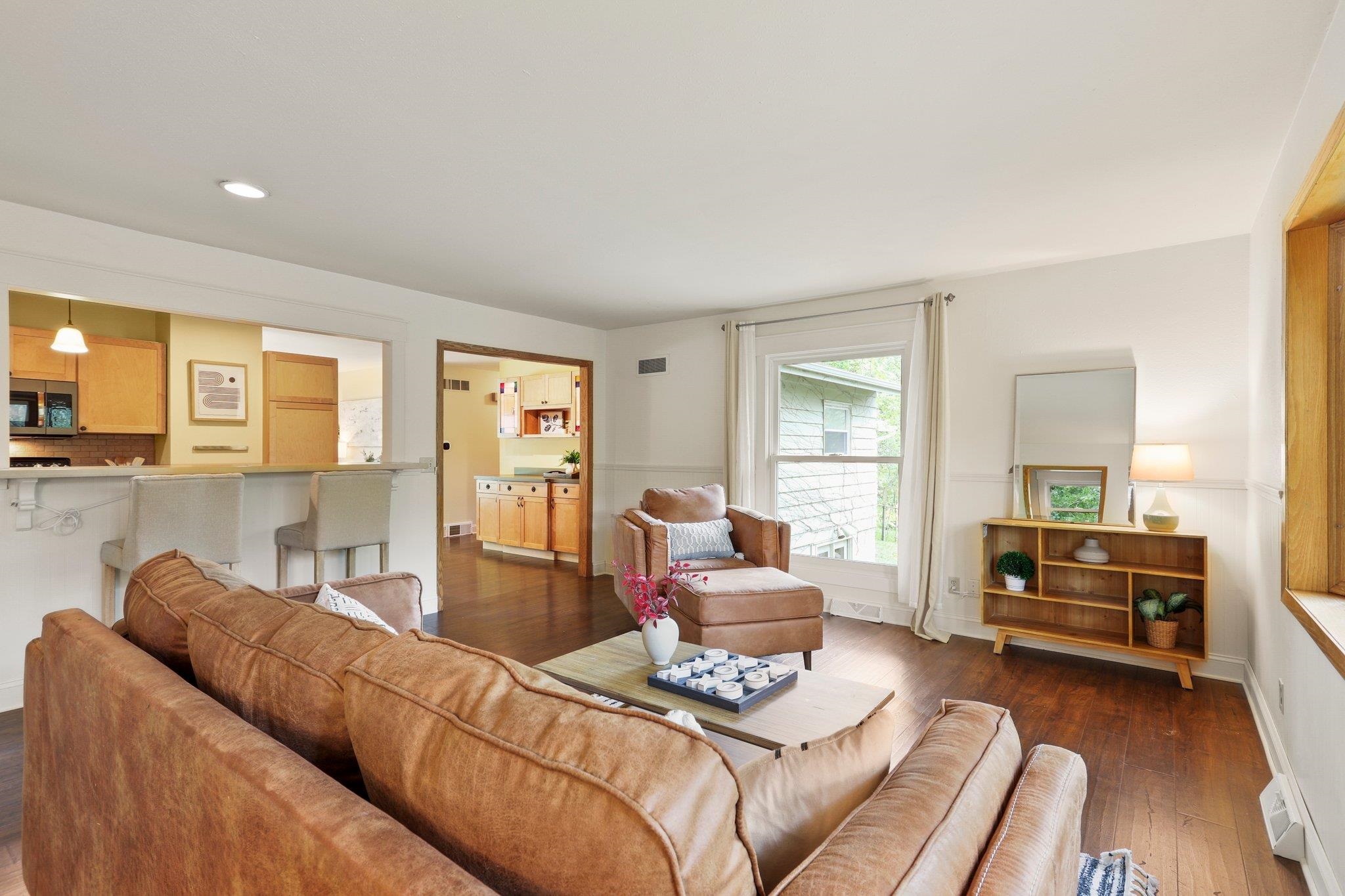 6109 Mulberry Circle