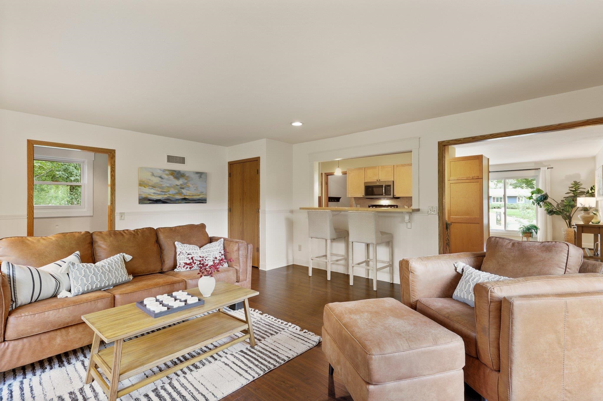 6109 Mulberry Circle