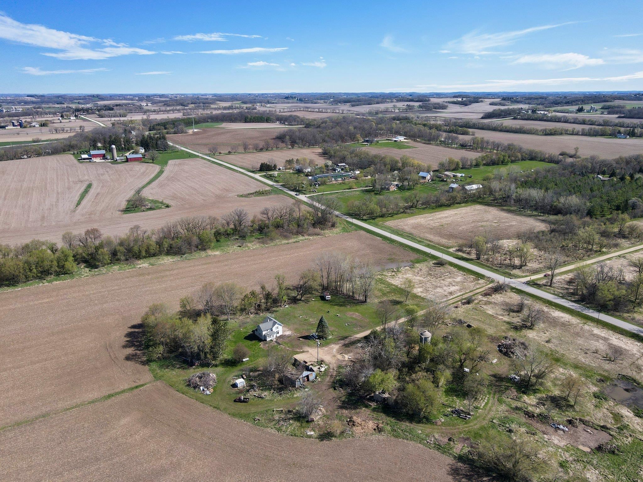 1945 Spring Road