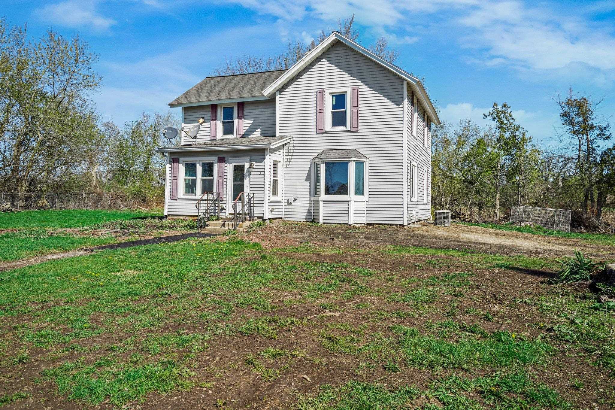 1945 Spring Road