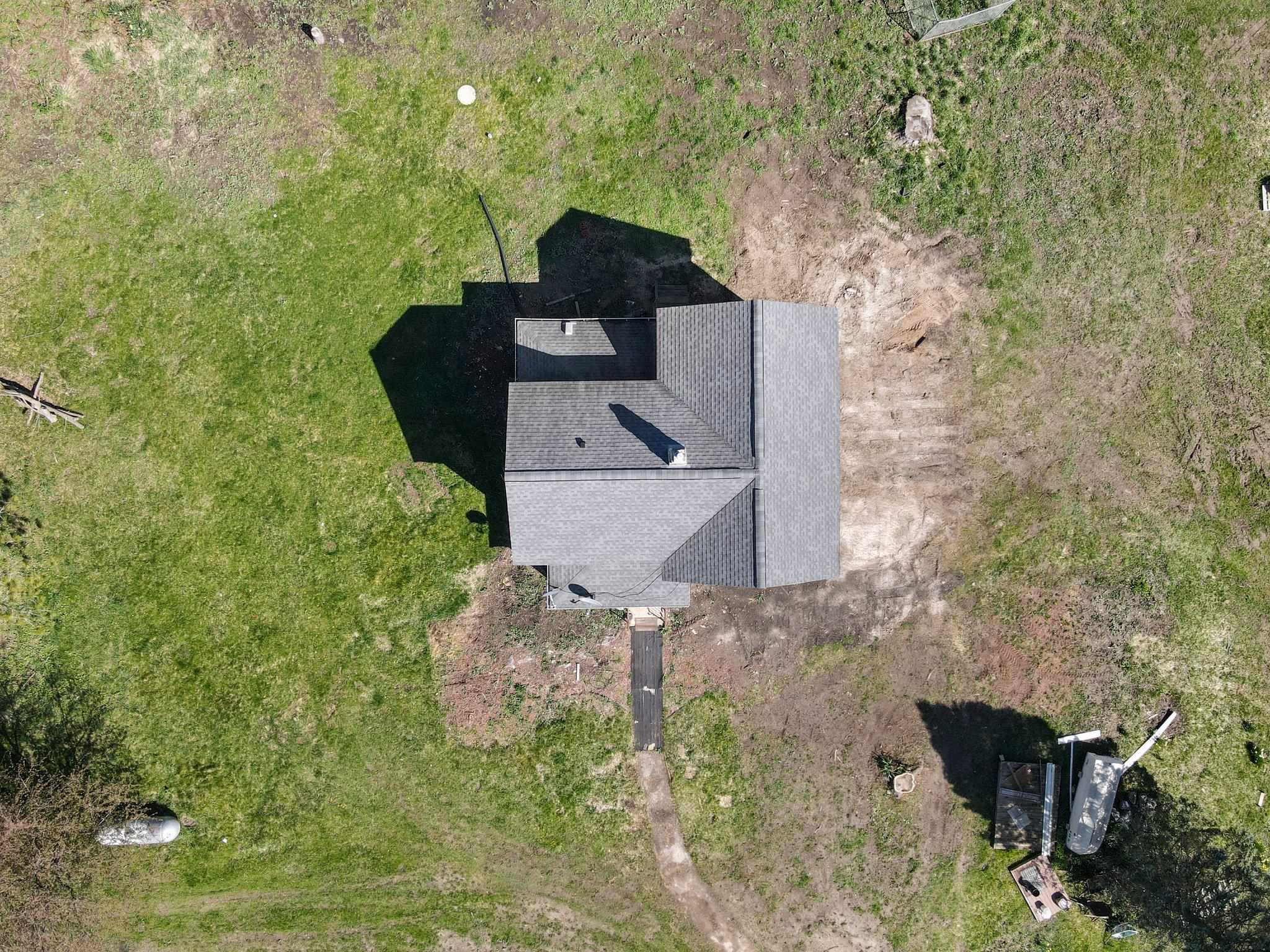 1945 Spring Road