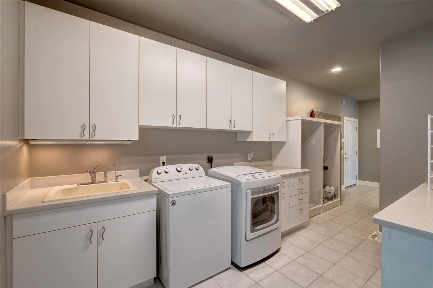 9506 Blue Heron Drive