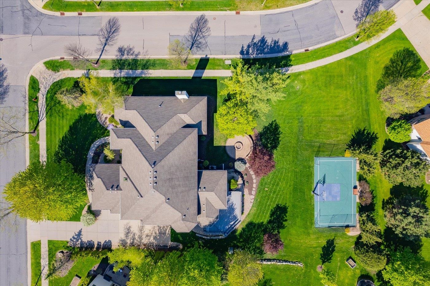 9506 Blue Heron Drive