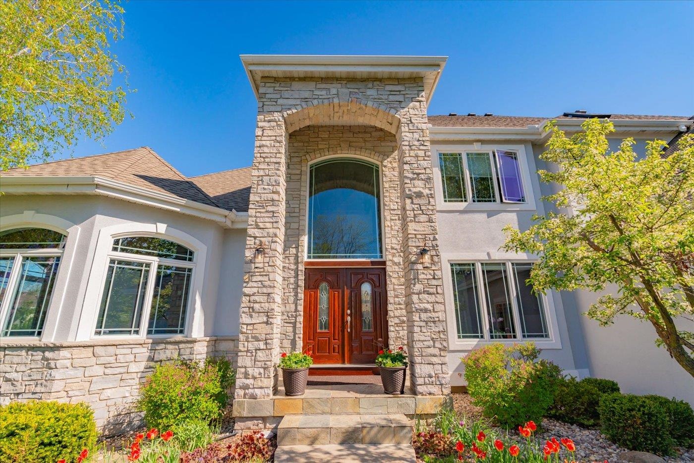 9506 Blue Heron Drive