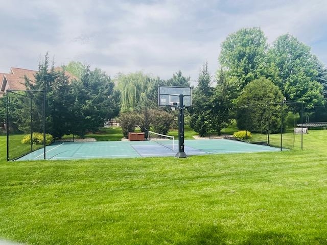 9506 Blue Heron Drive
