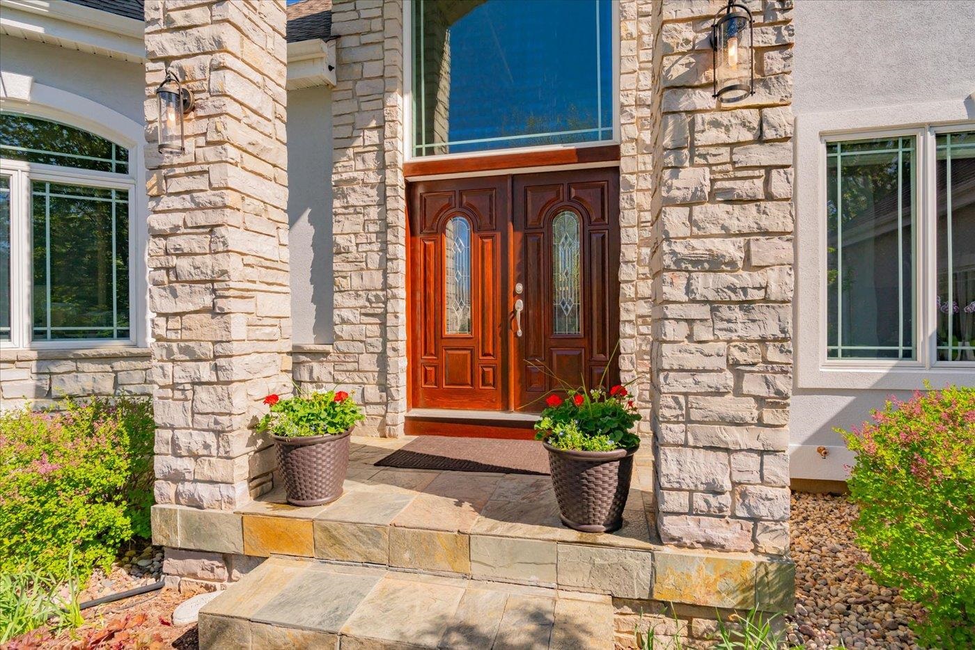 9506 Blue Heron Drive