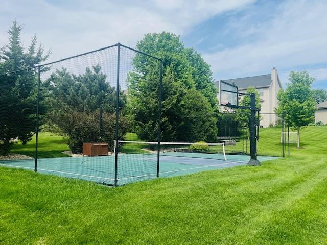 9506 Blue Heron Drive