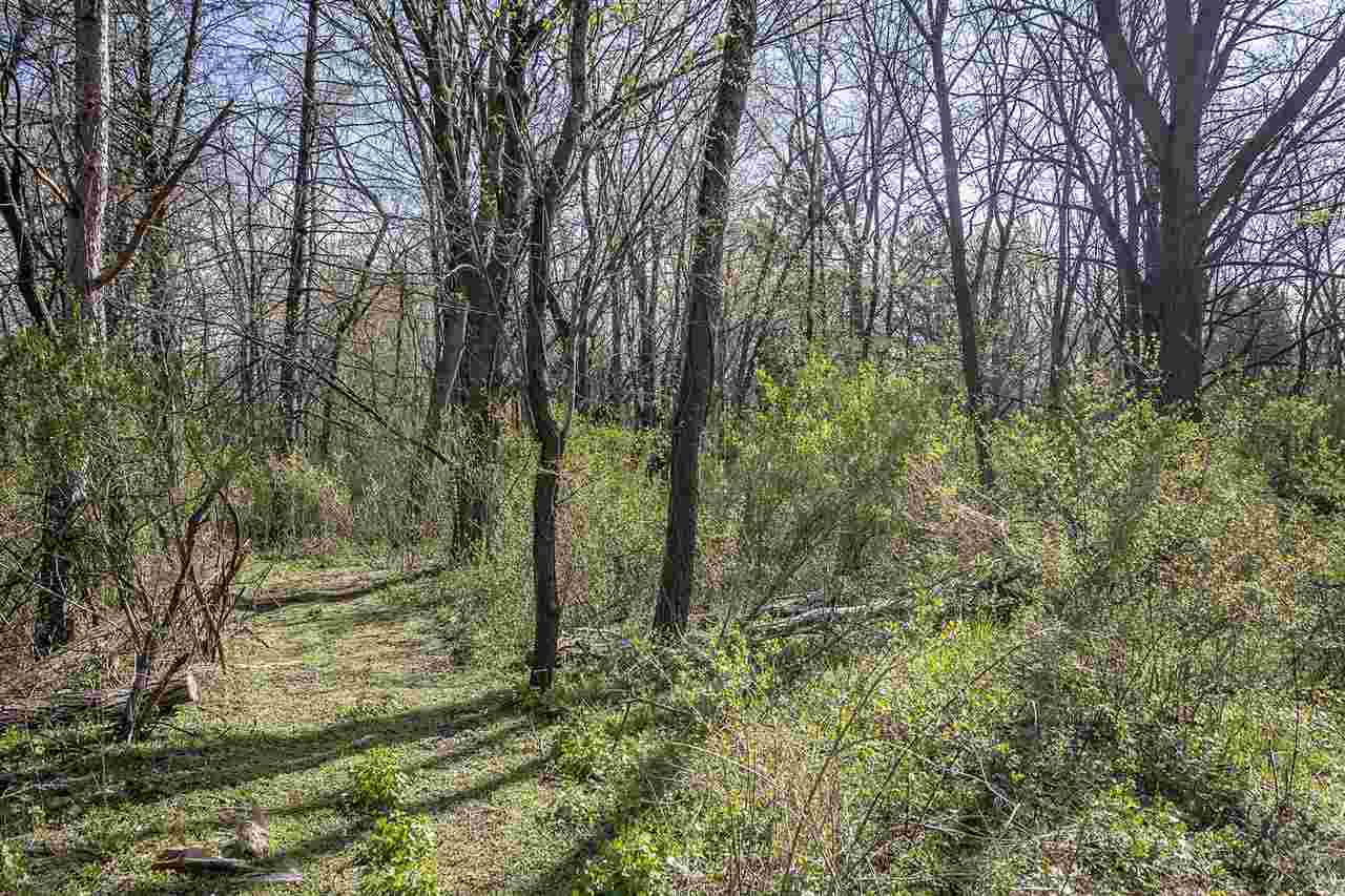 .69 Ac Tareyton Circle