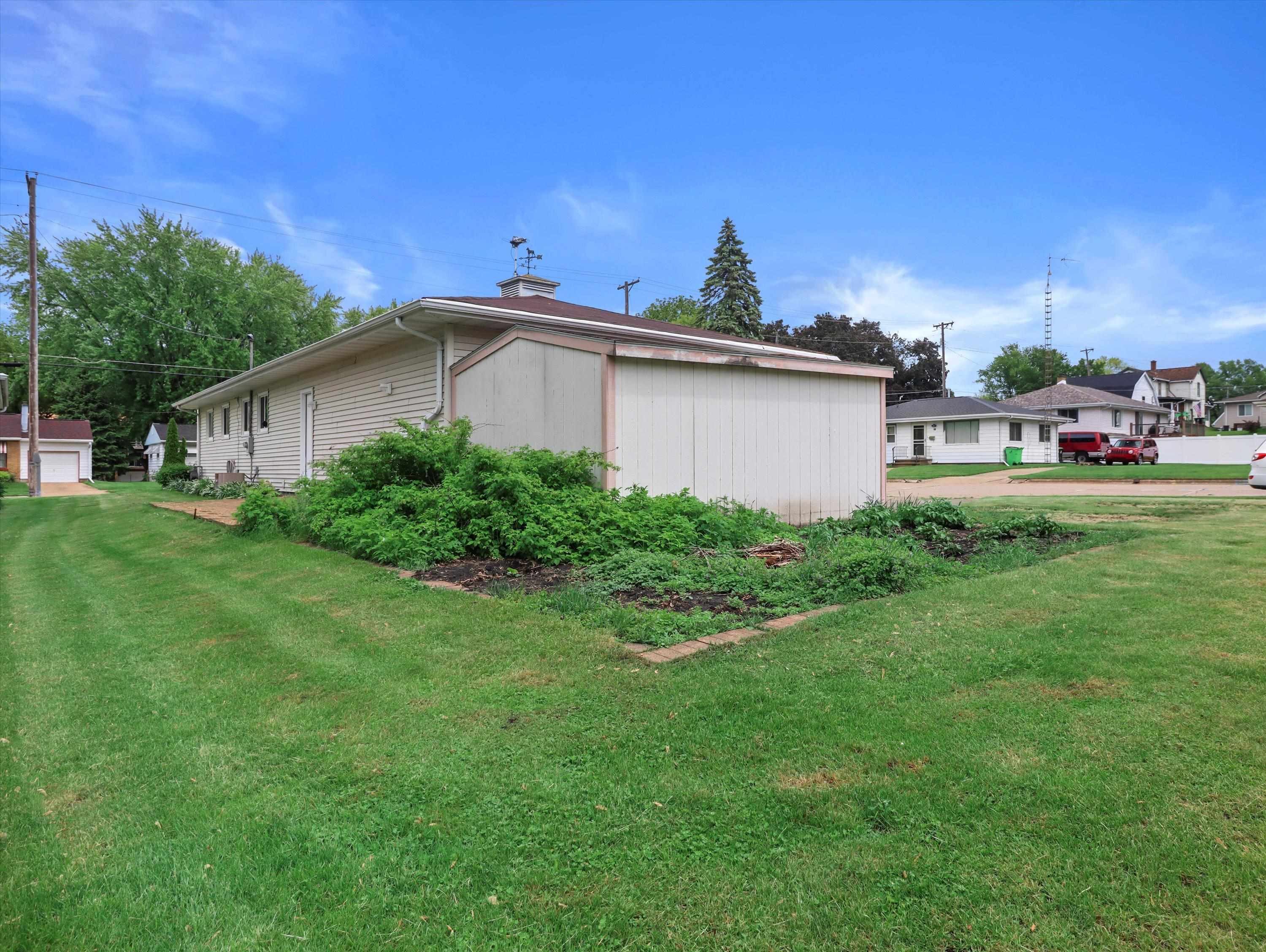 812 Fairfield Drive