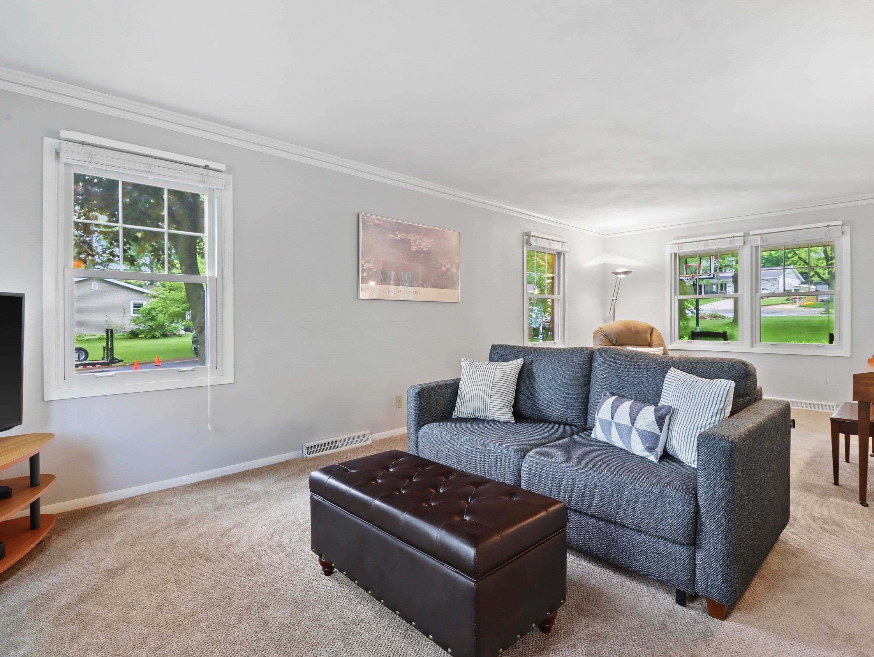 1026 Surrey Court
