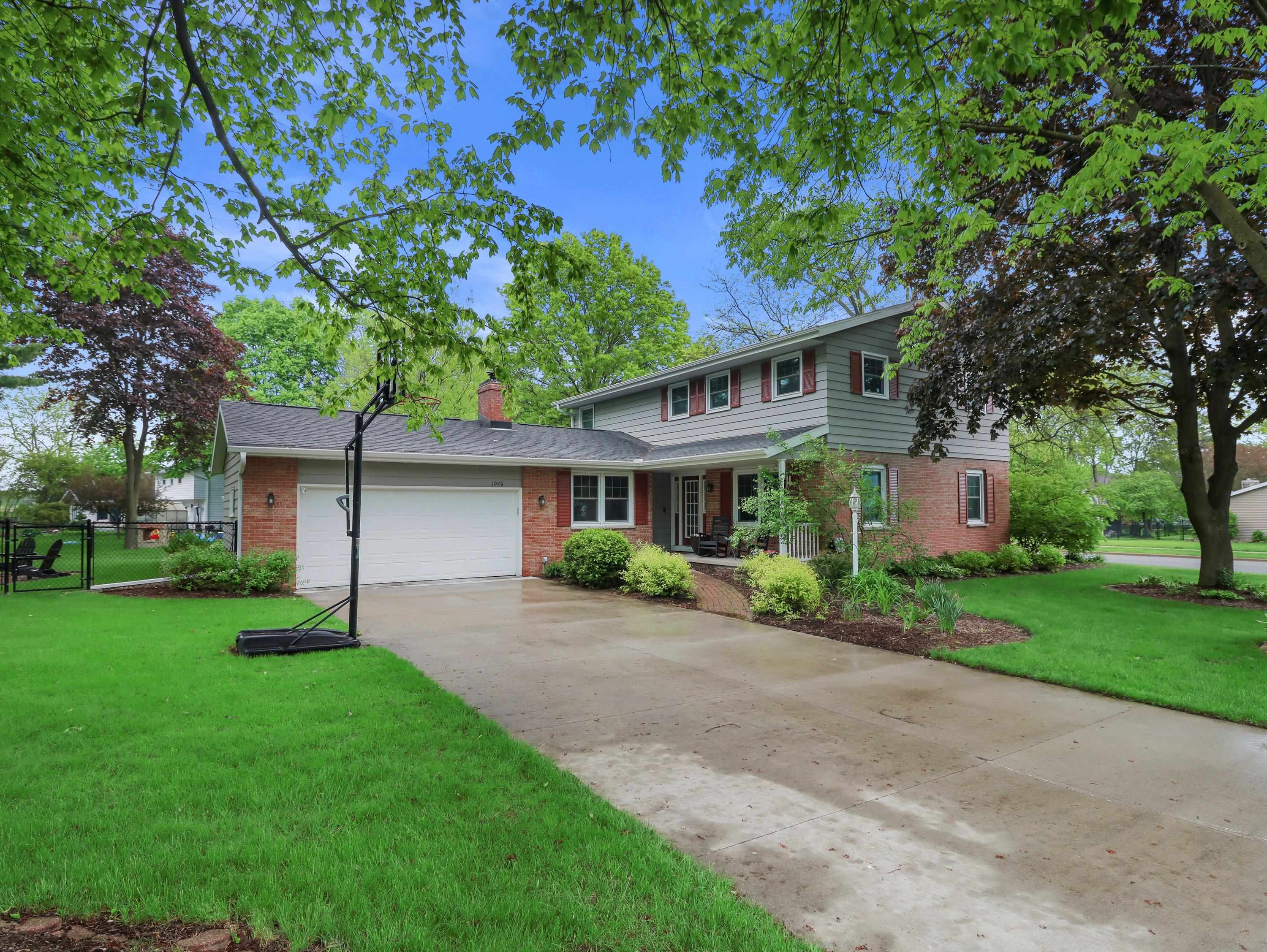 1026 Surrey Court