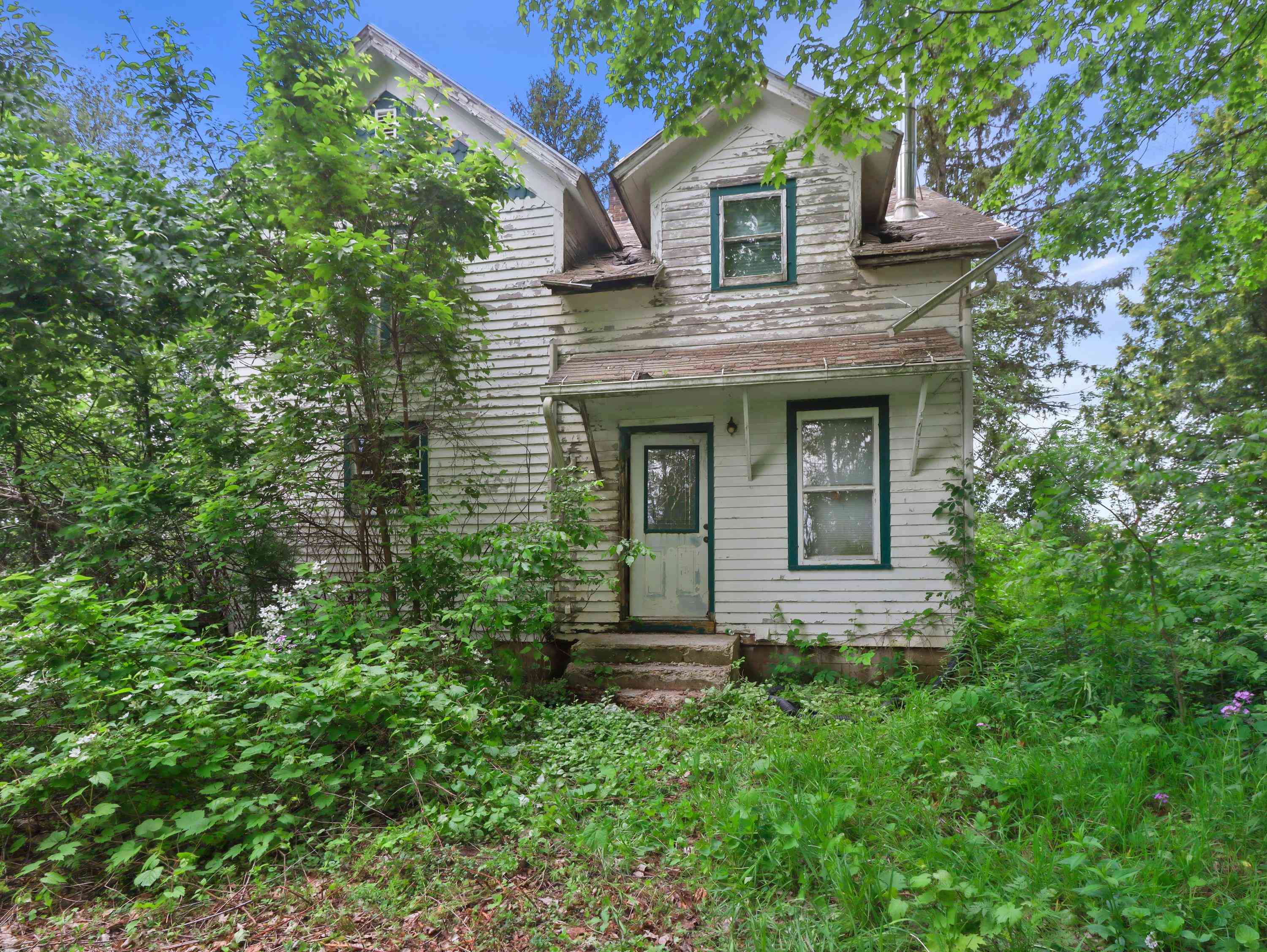 W6387 Hall Road