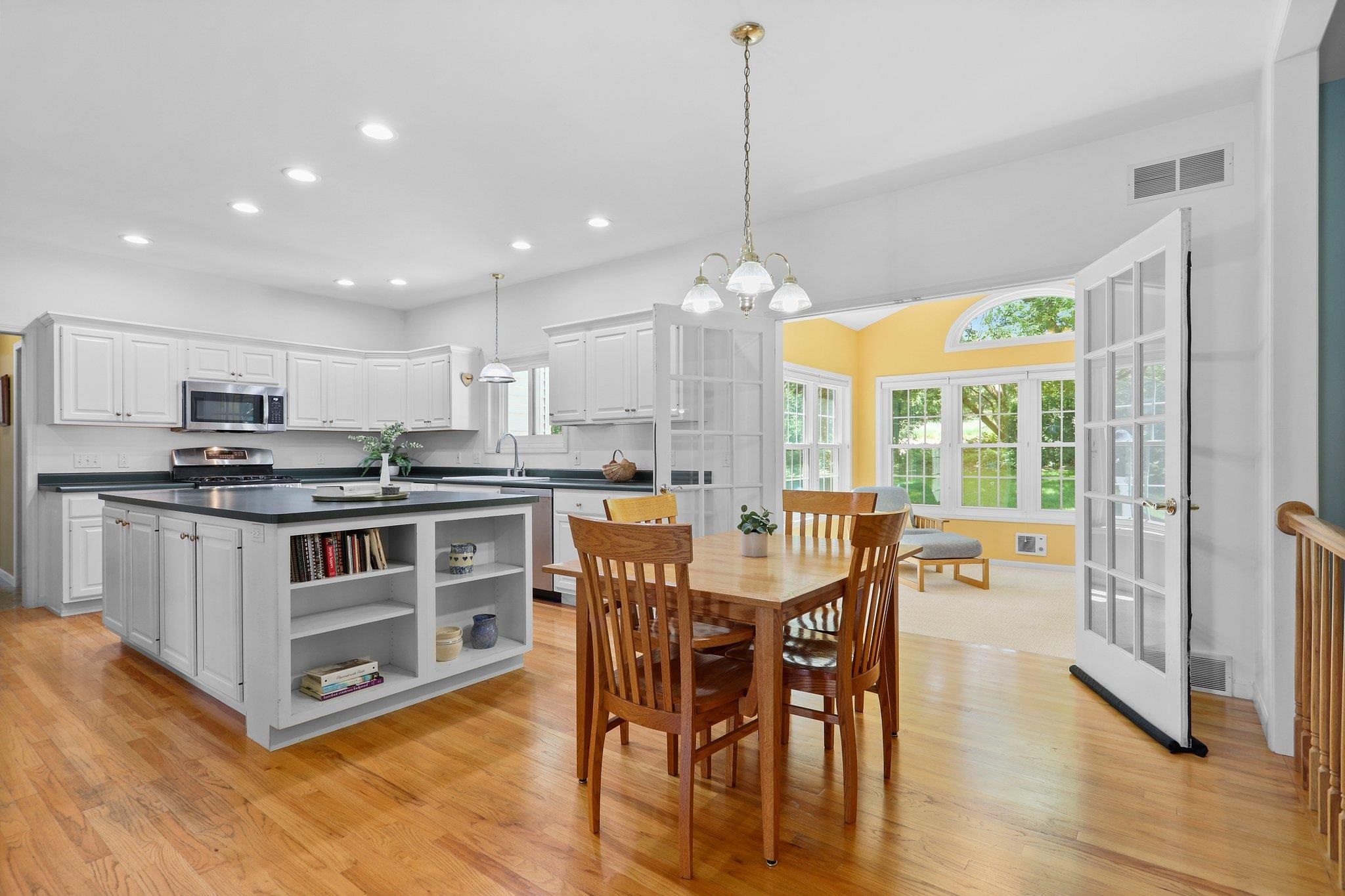 6002 Fredericksburg Lane