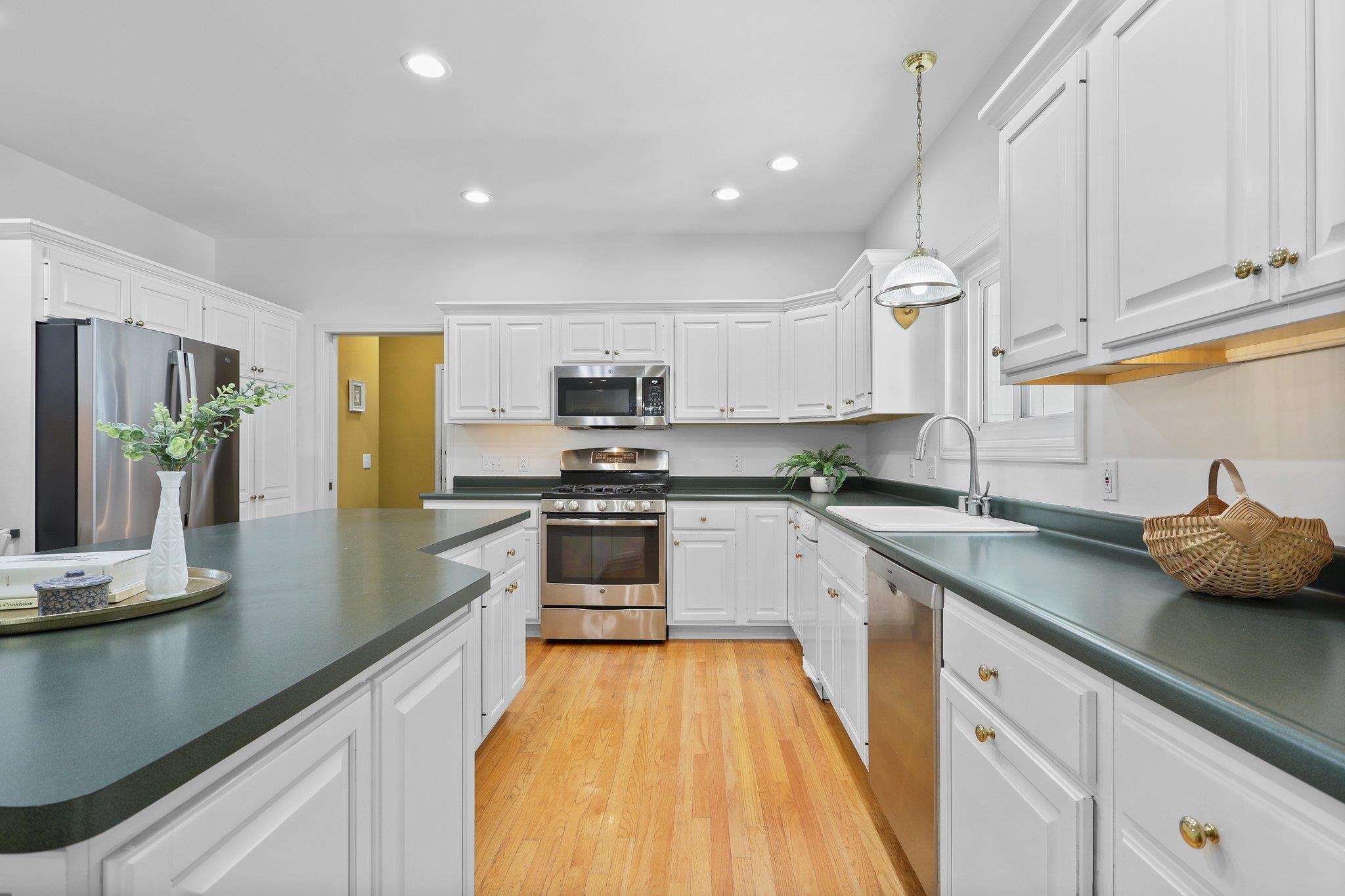 6002 Fredericksburg Lane