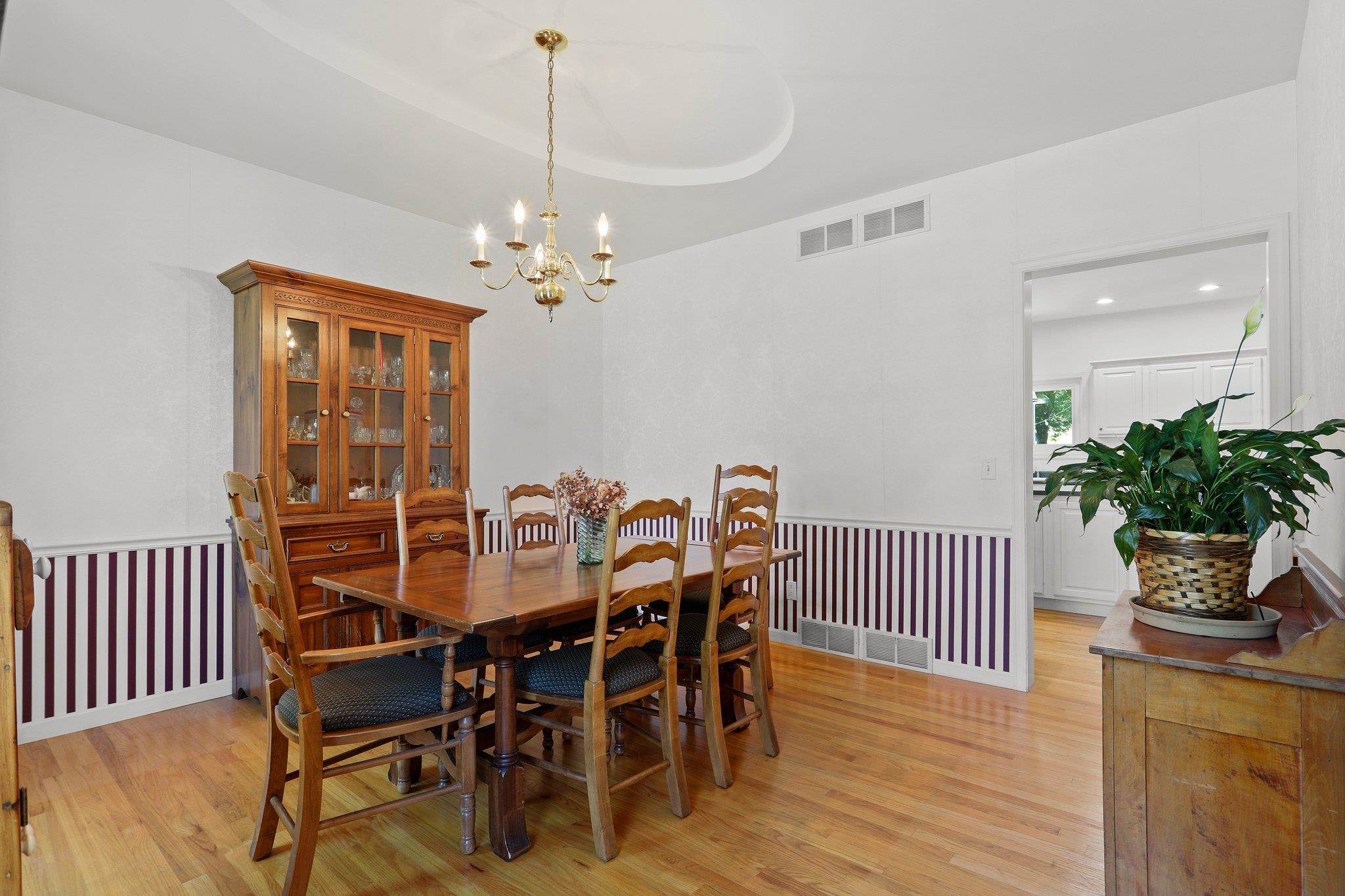 6002 Fredericksburg Lane