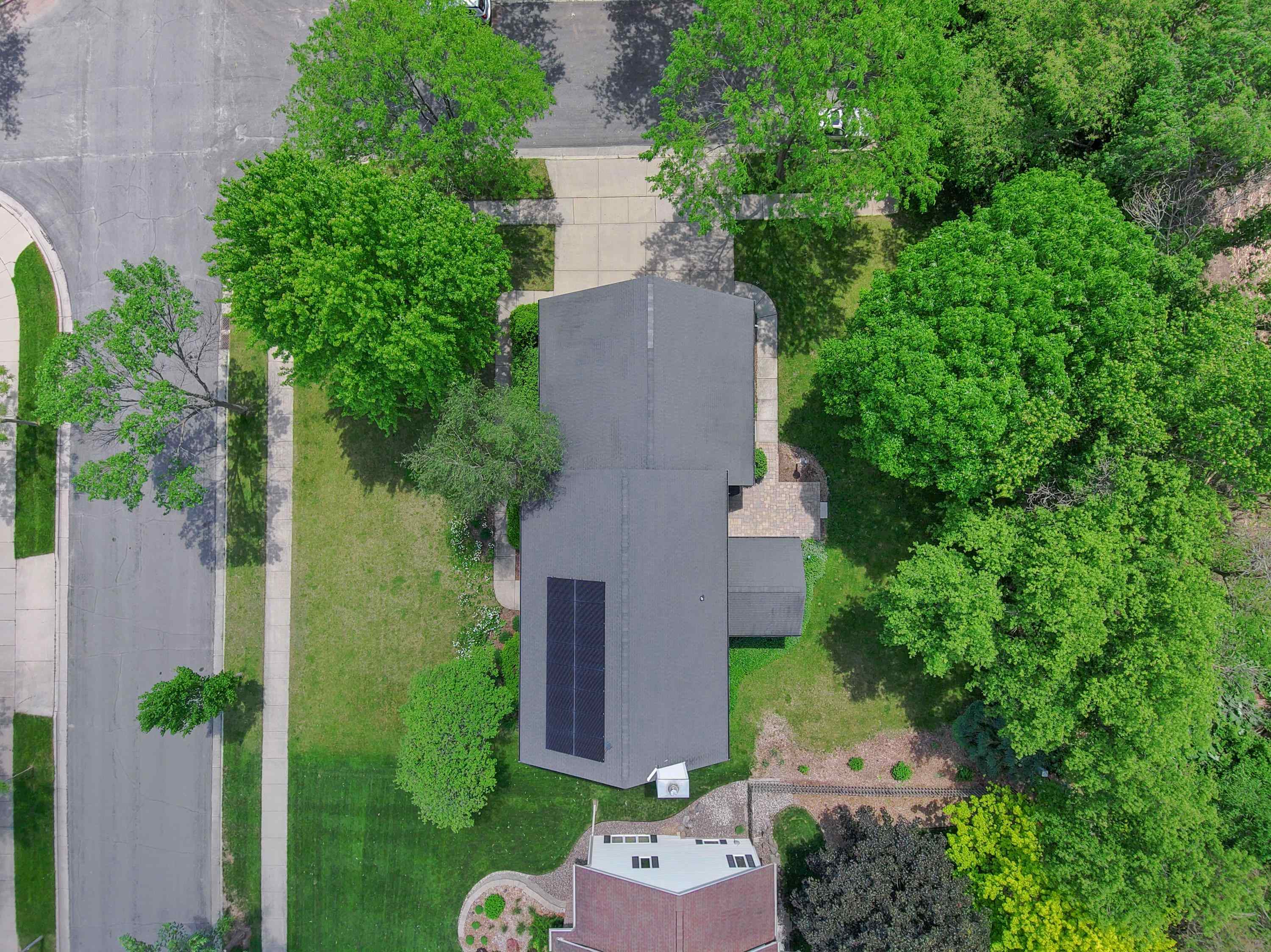 6002 Fredericksburg Lane