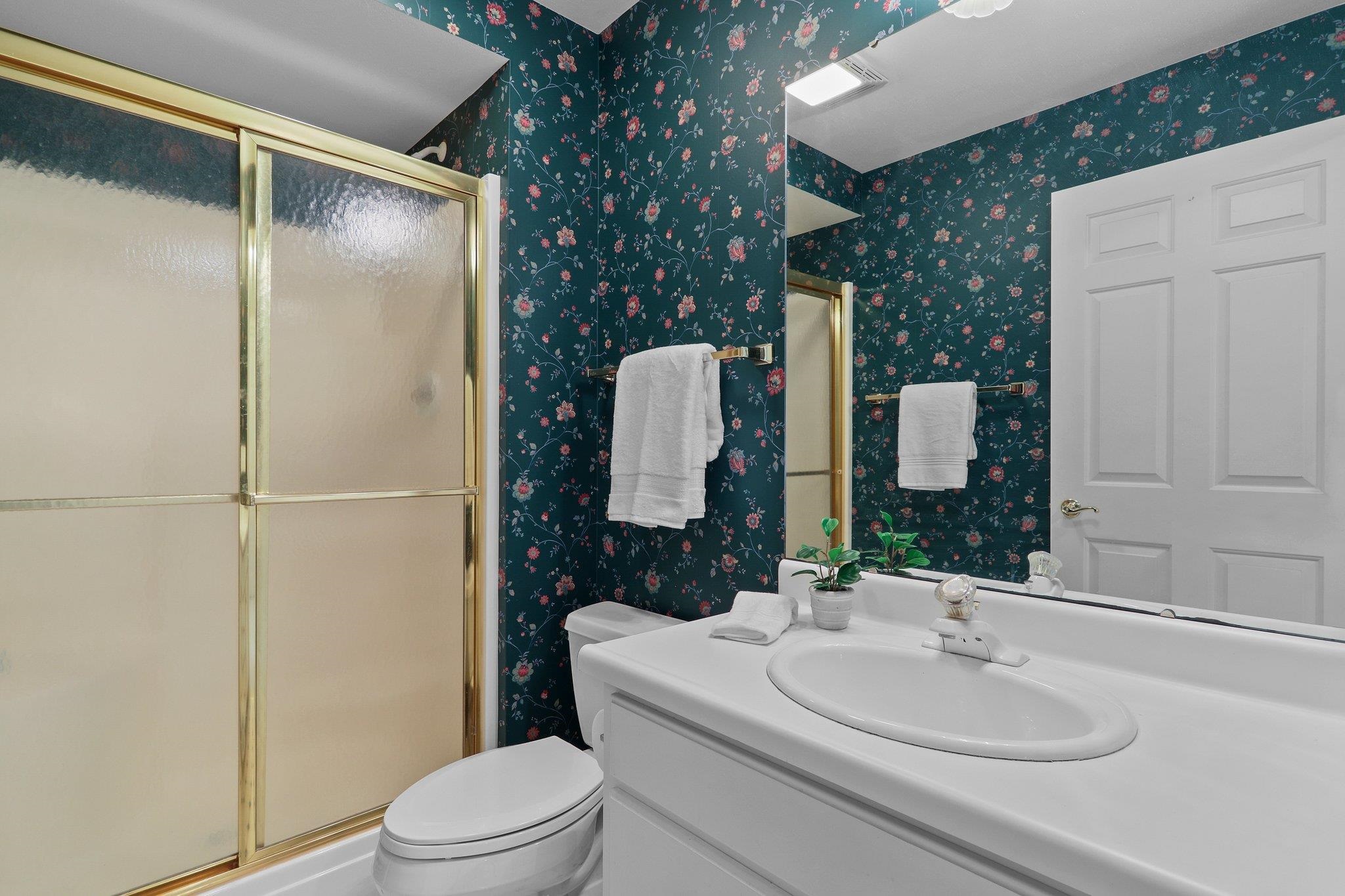 6002 Fredericksburg Lane