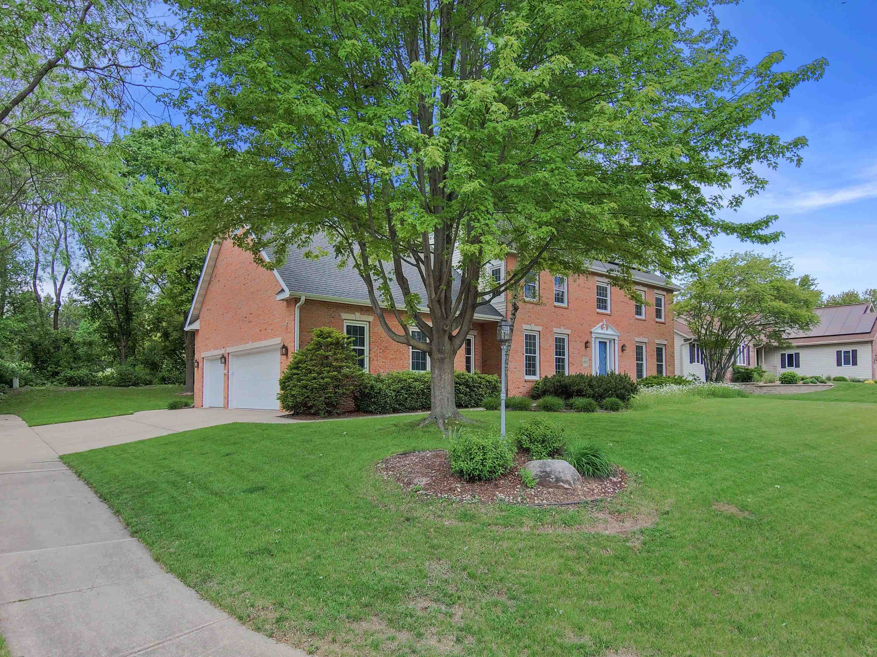 6002 Fredericksburg Lane