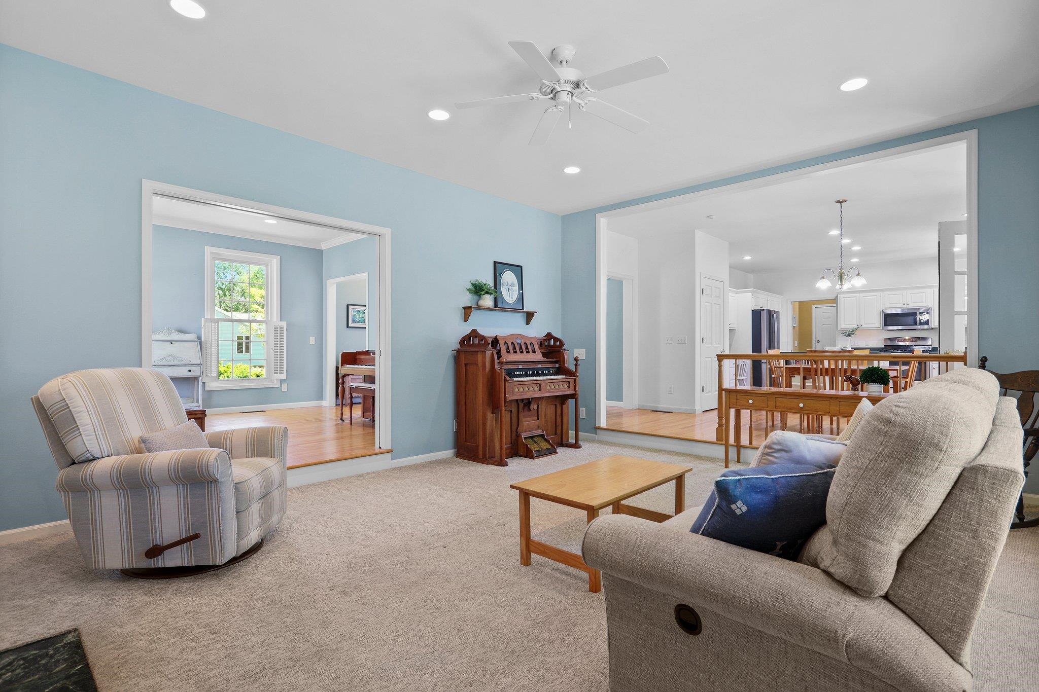 6002 Fredericksburg Lane