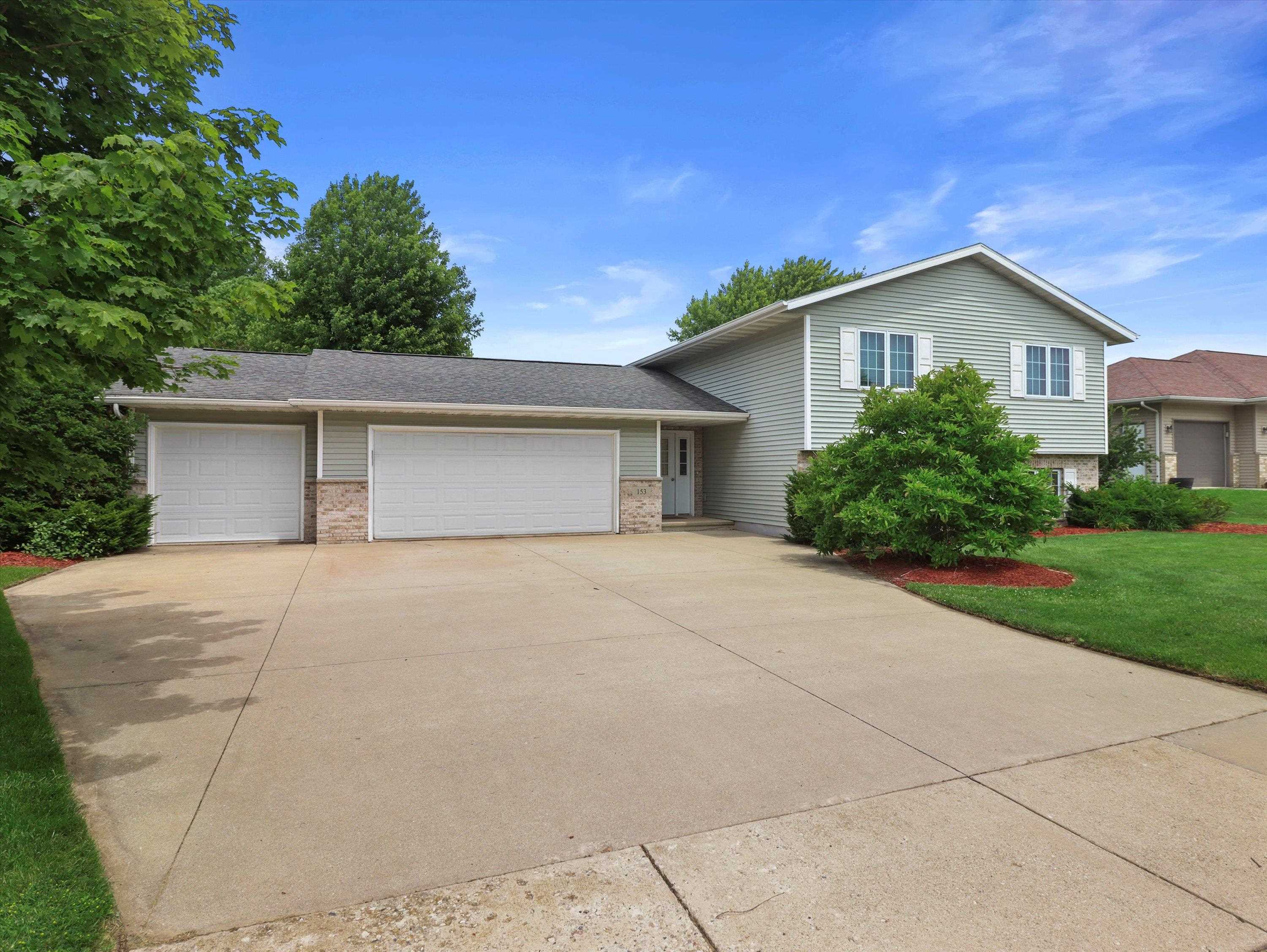 153 Cardinal Lane