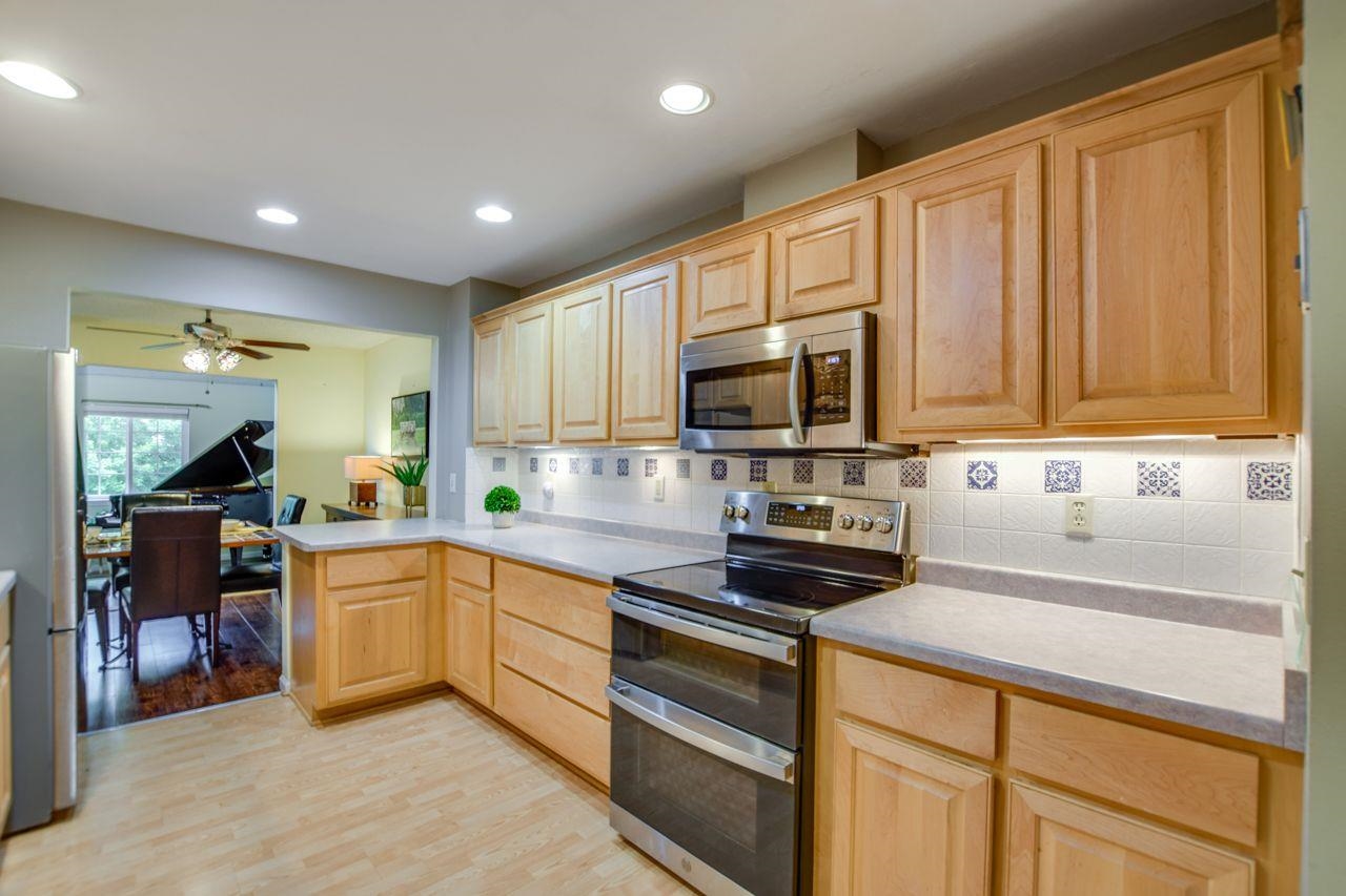 48 Golf Course Road