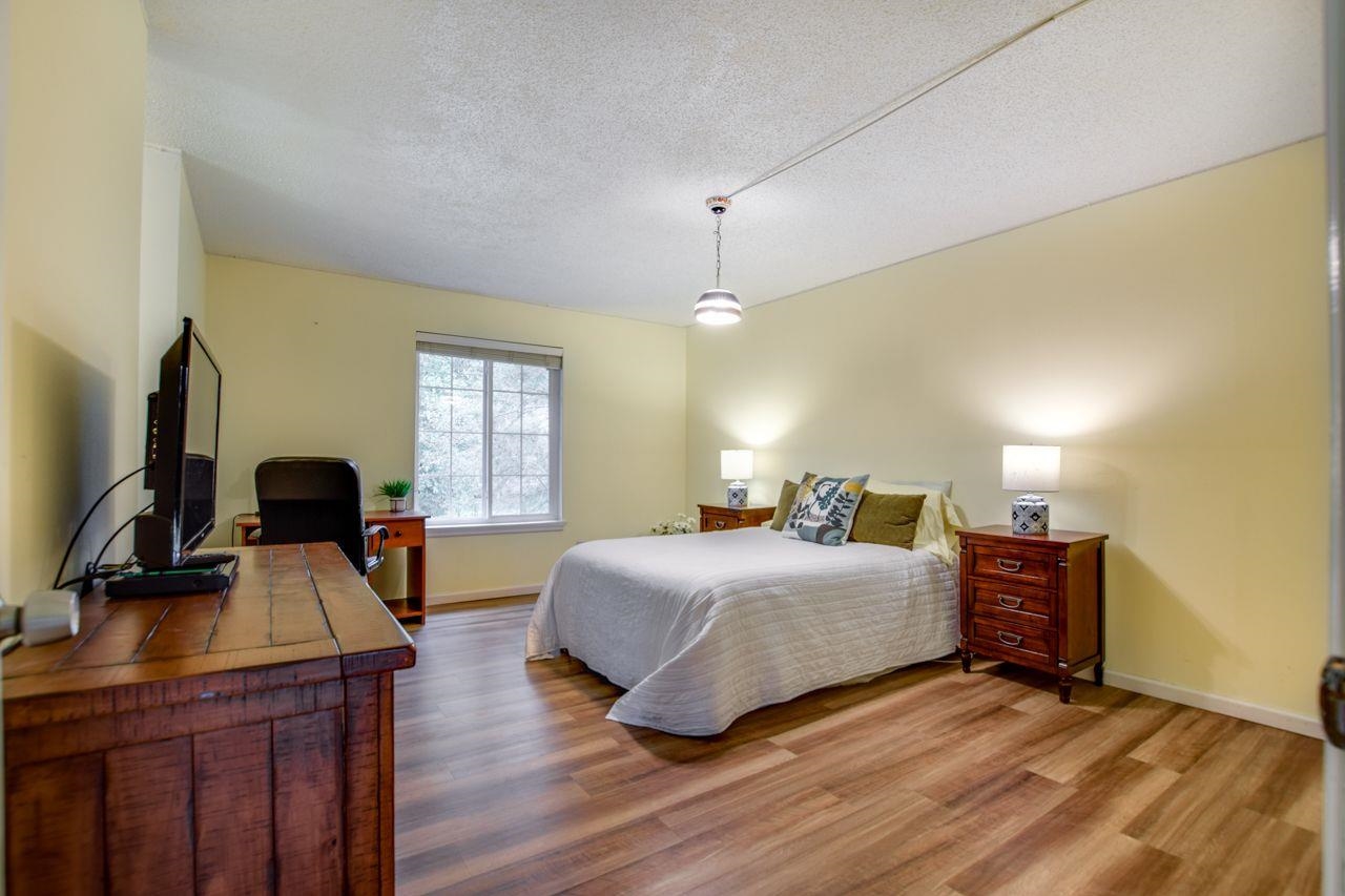 48 Golf Course Road
