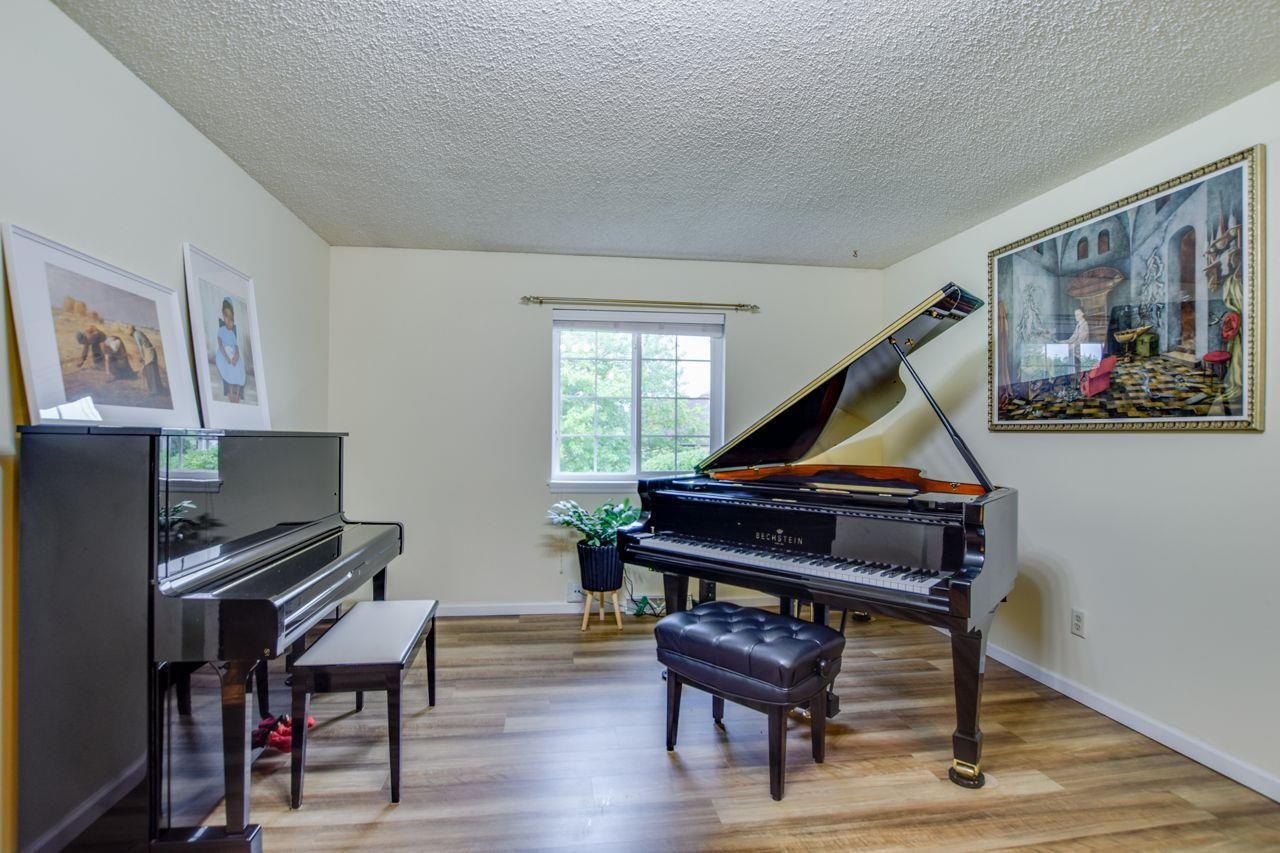 48 Golf Course Road