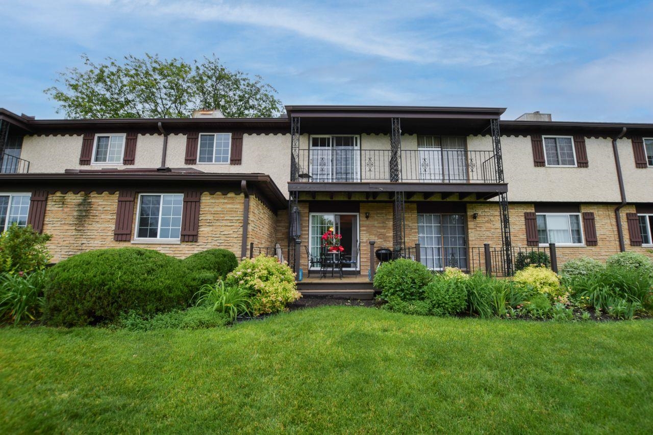 48 Golf Course Road