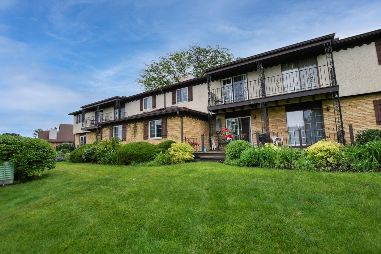 48 Golf Course Road