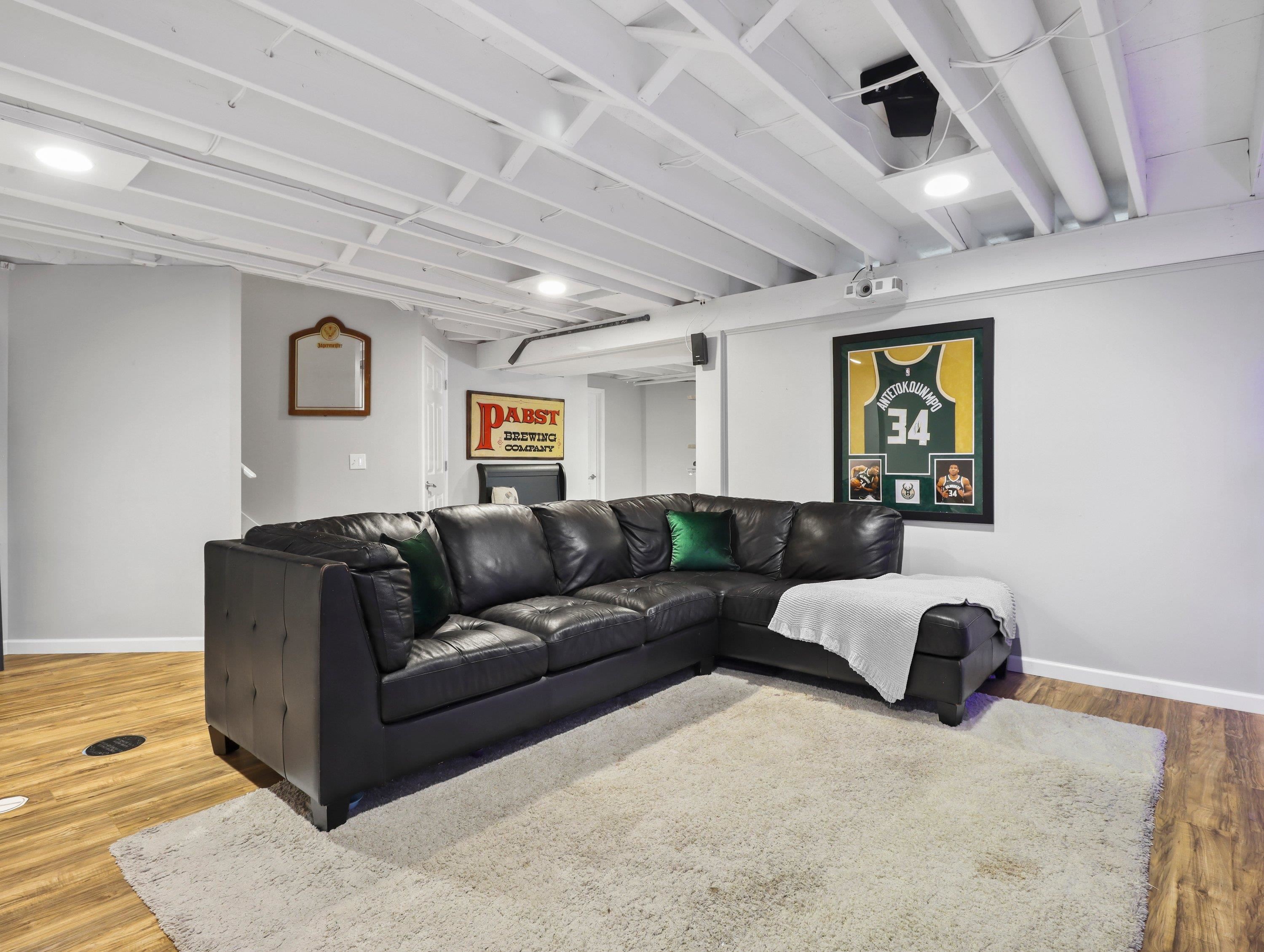 4805 Dream Lane