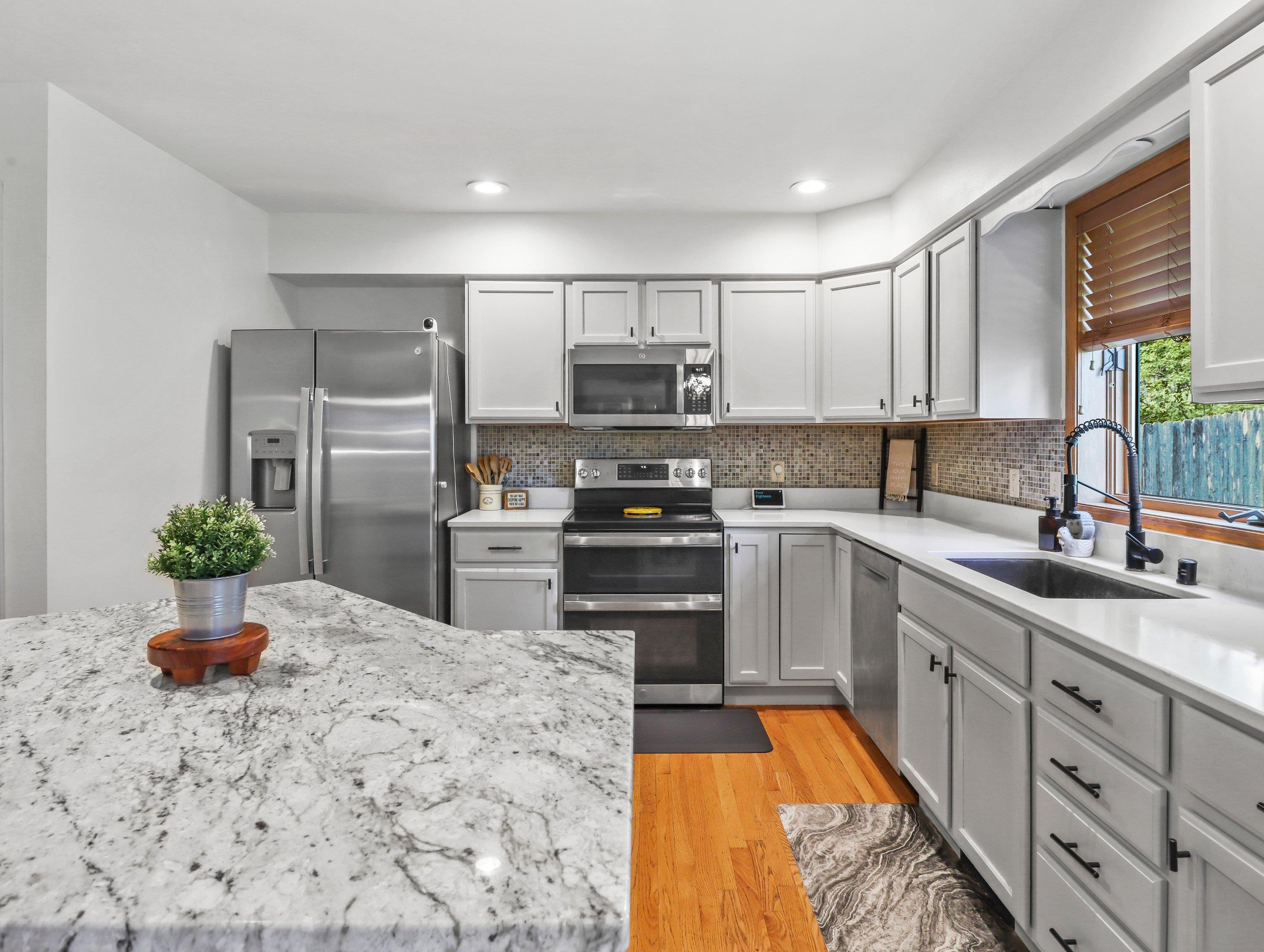 4805 Dream Lane