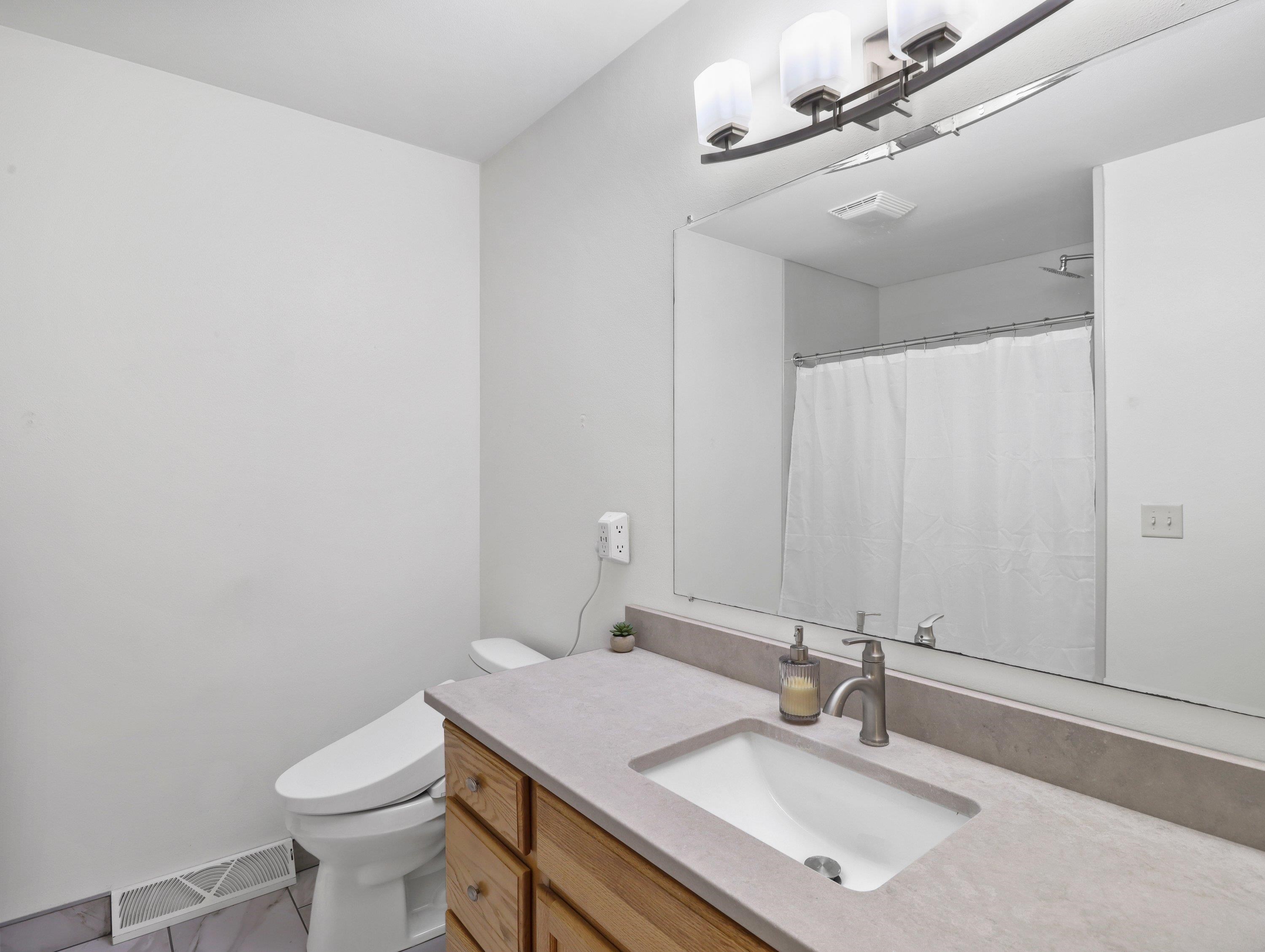 4805 Dream Lane