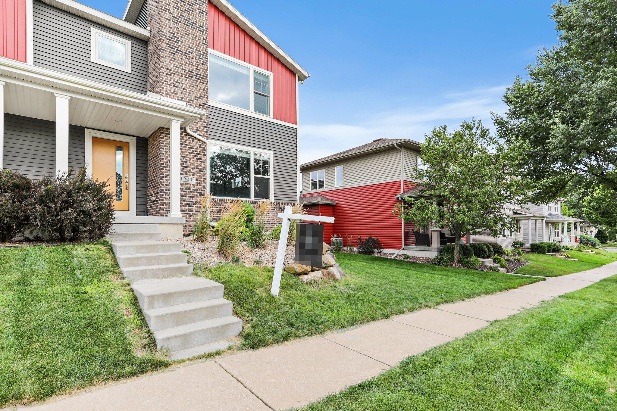 305 Pine Lawn Parkway