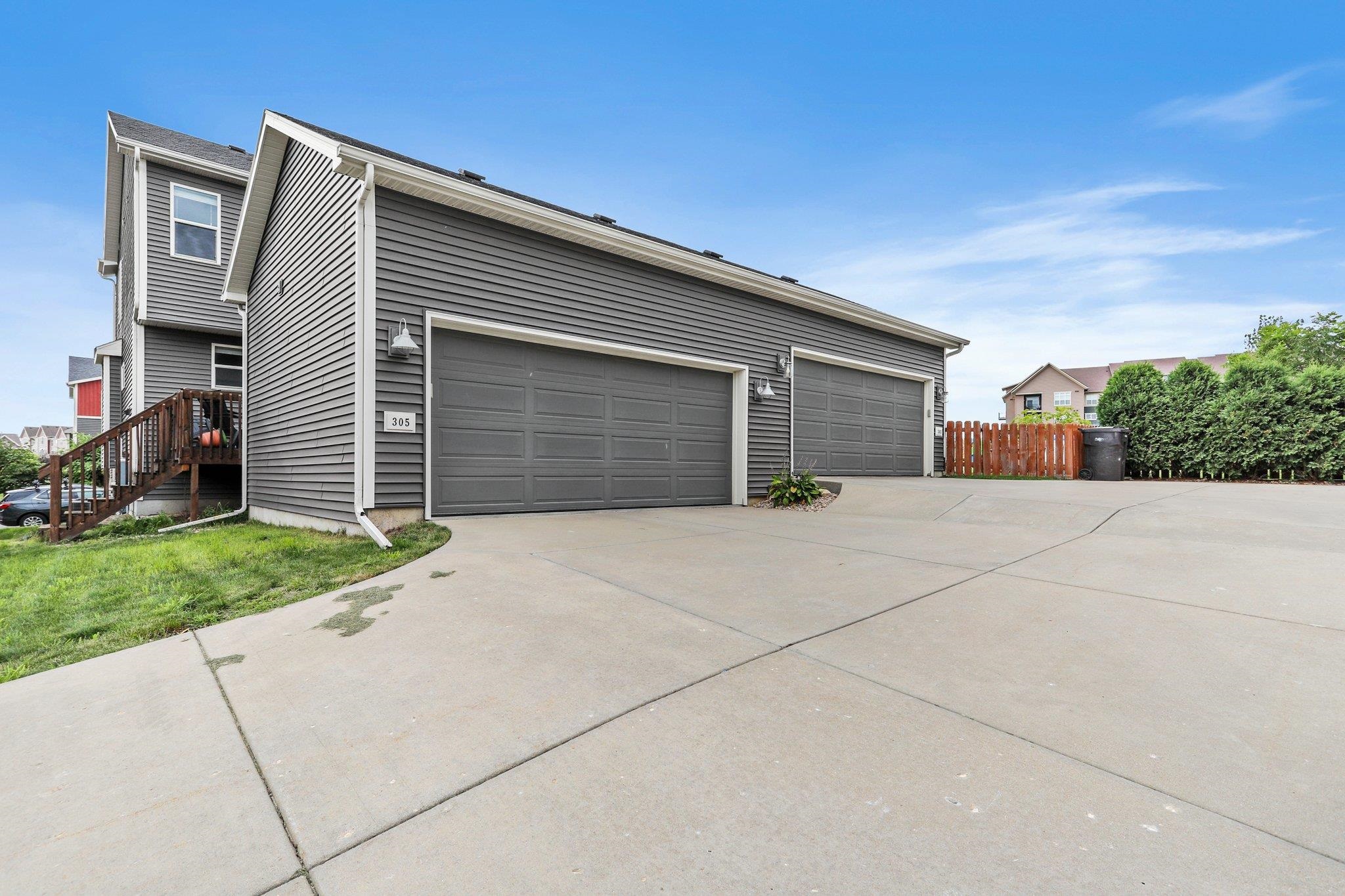 305 Pine Lawn Parkway