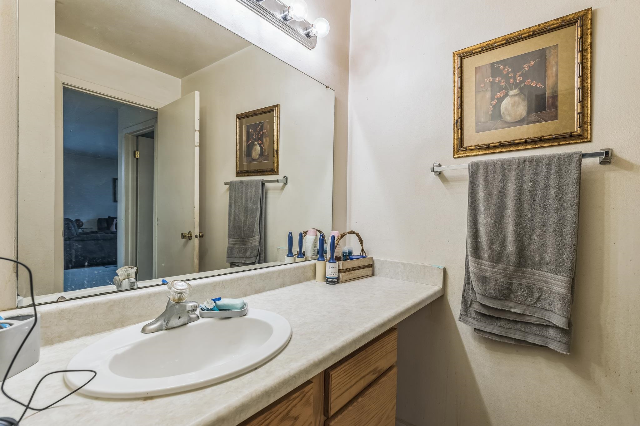 4320 Melody Lane Unit: 208