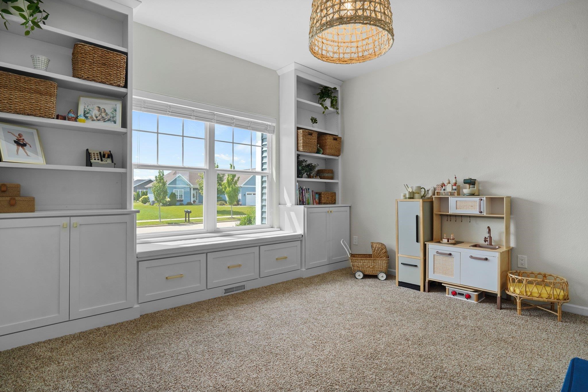 6638 Prairie Creek Road