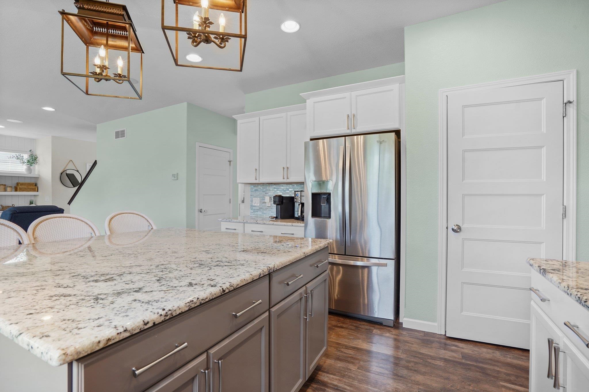 6638 Prairie Creek Road