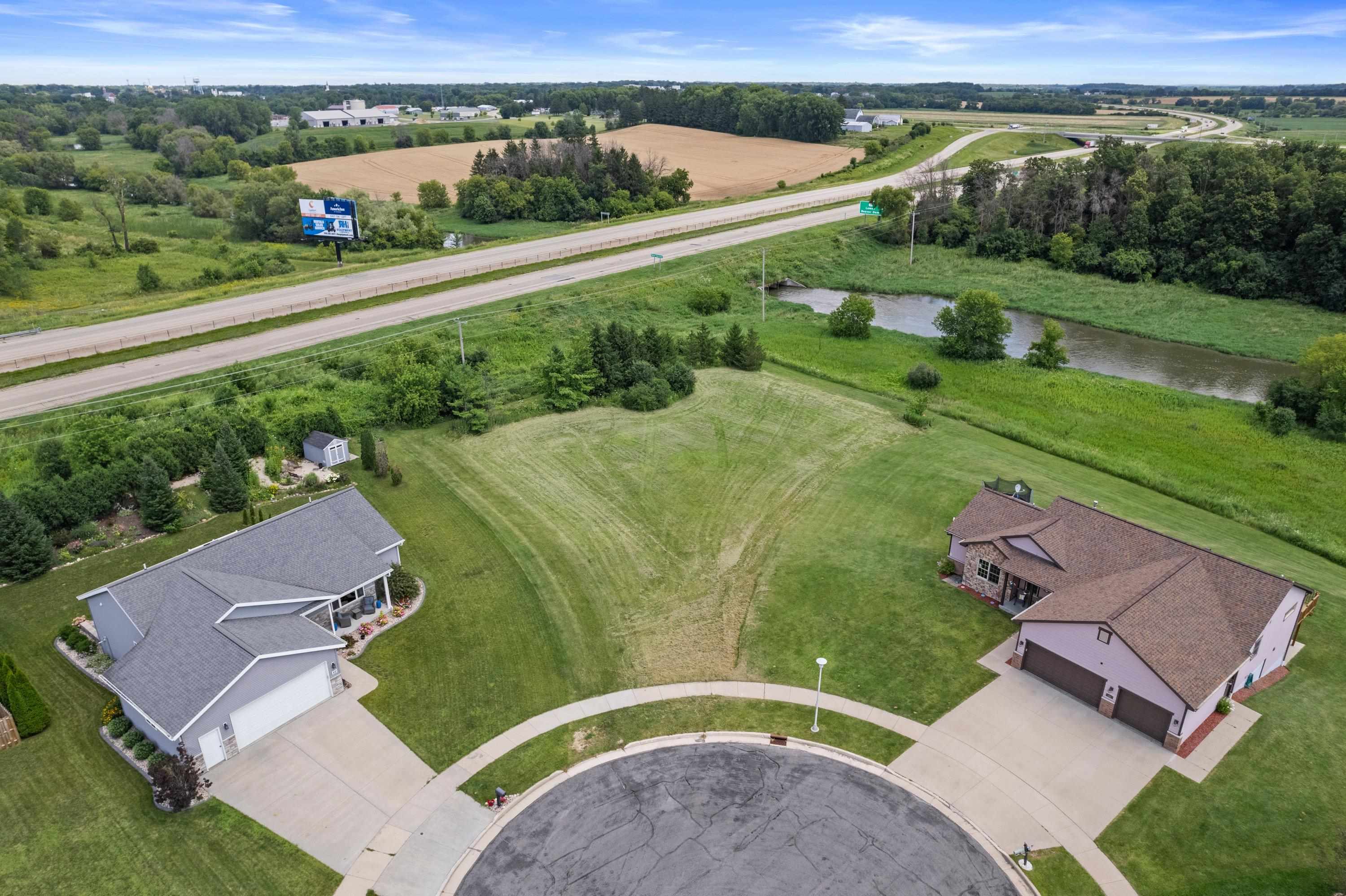 100 Honeycrisp Drive