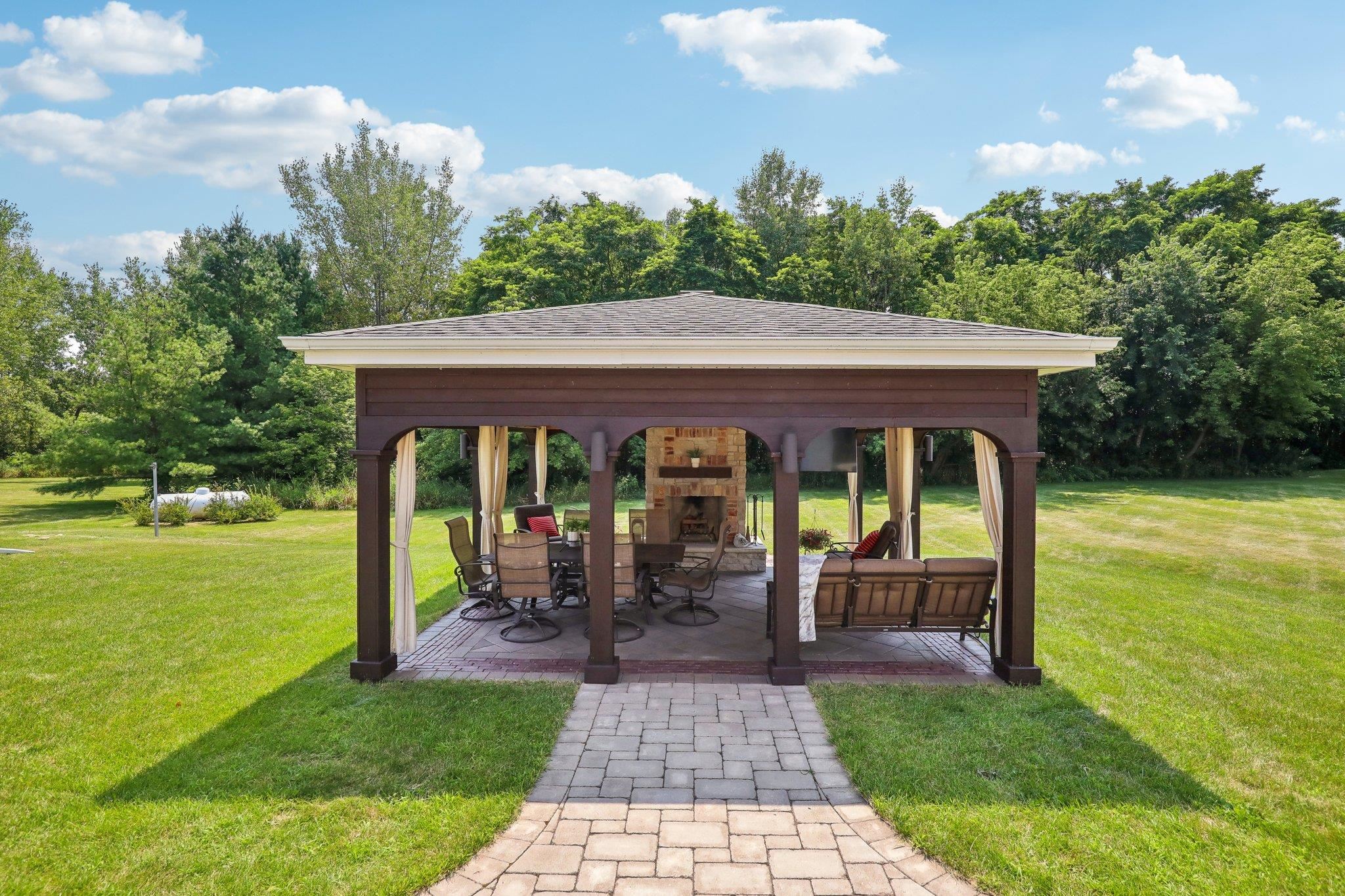 5368 County Road TT