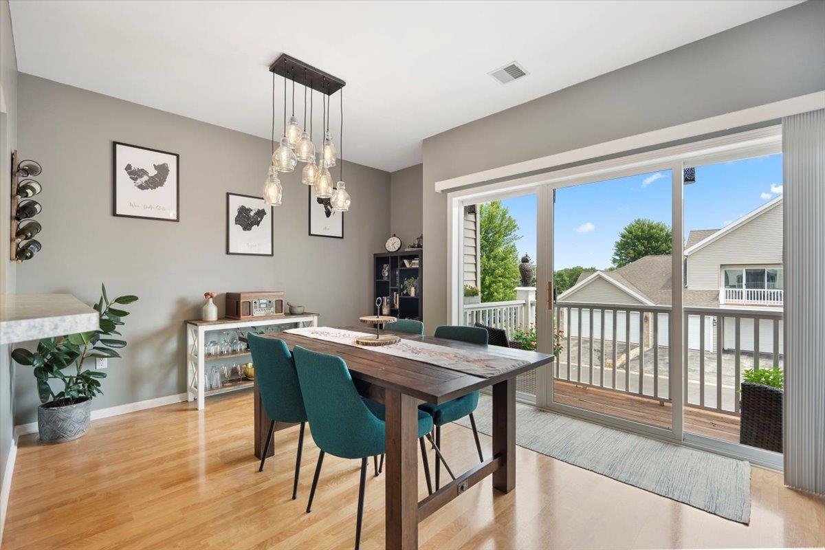 16 Corner Stone Way Unit: 9