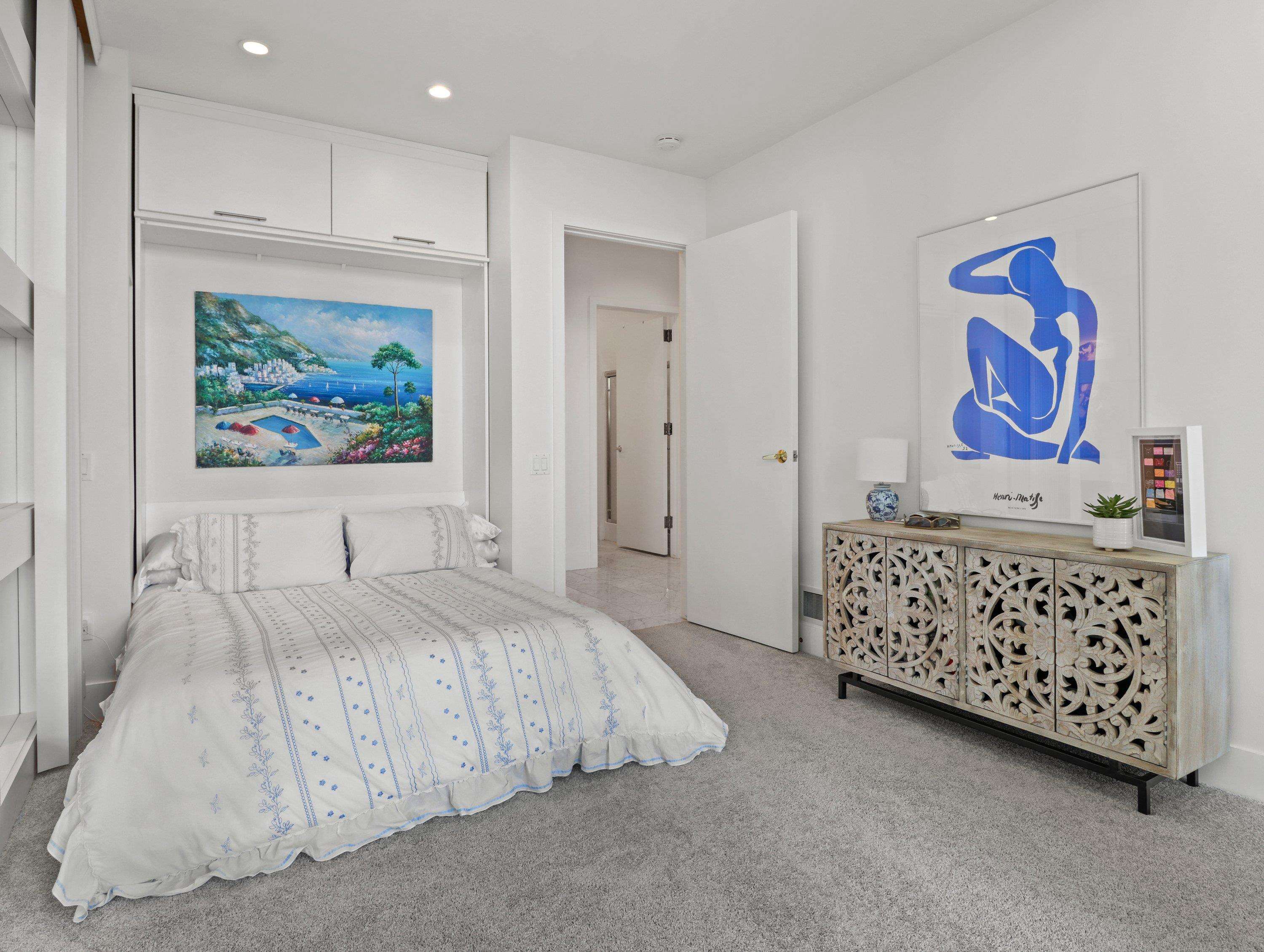 155 E Wilson Street 101