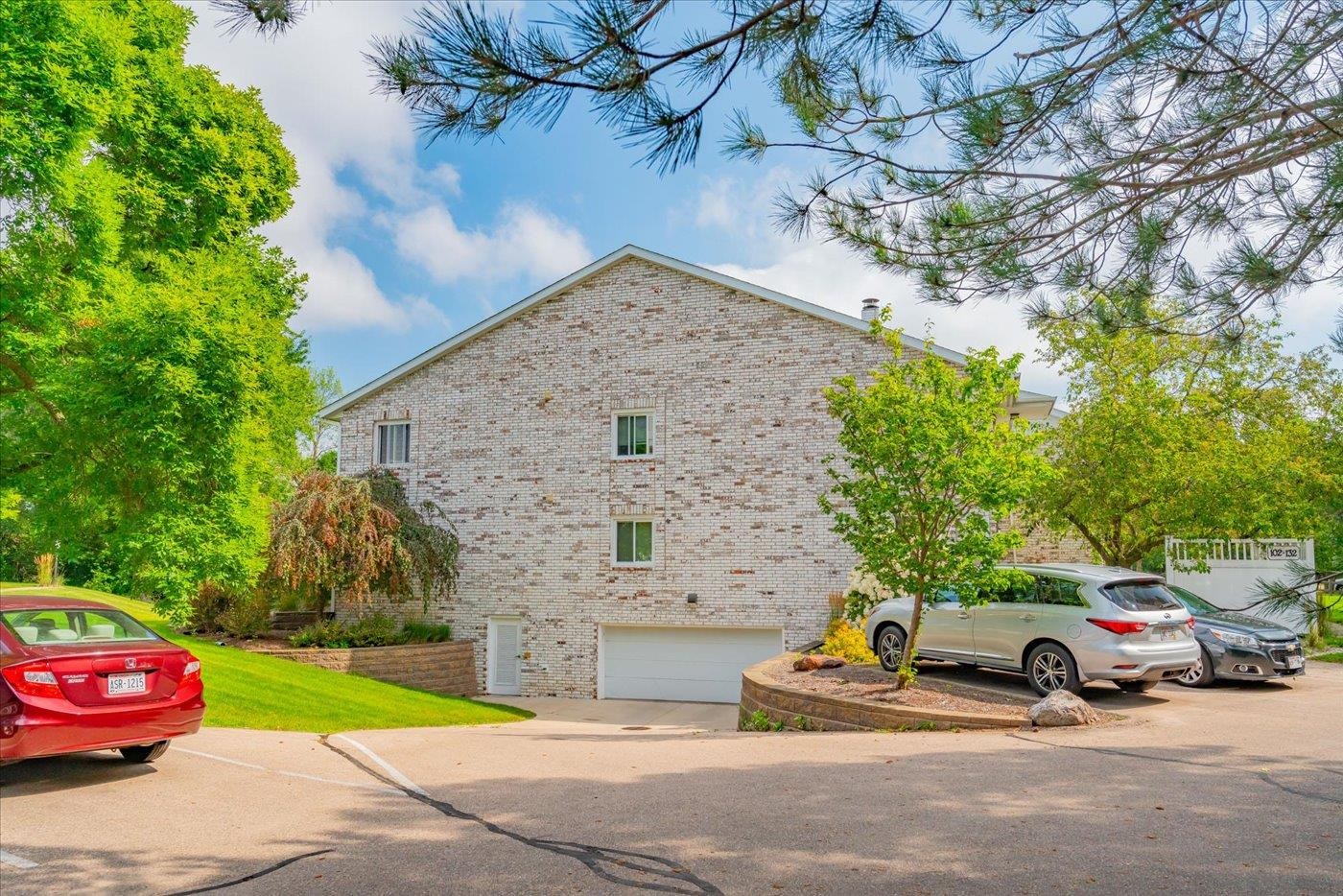 102 Ponwood Circle H