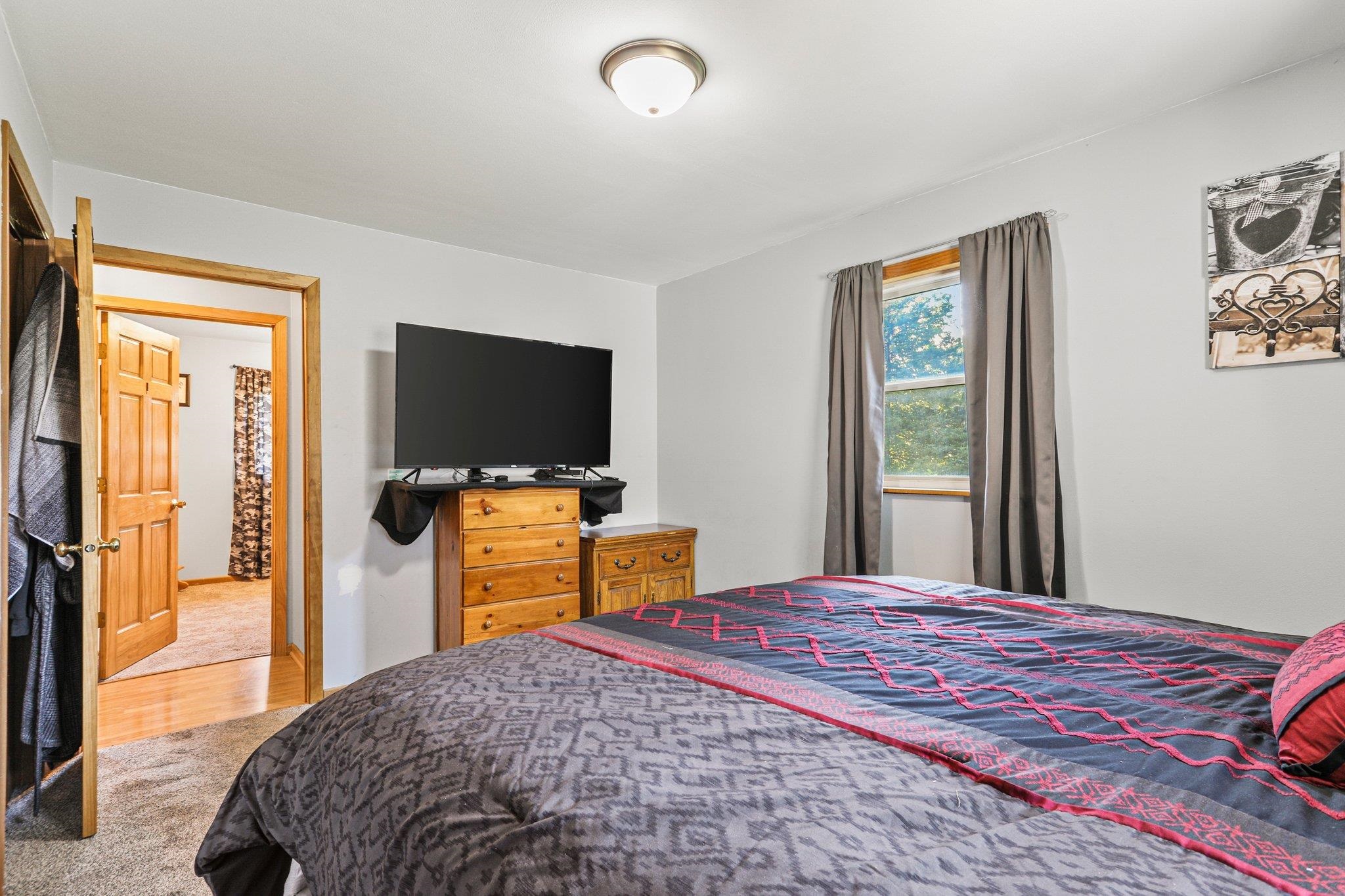 1505 Lawnview Lane