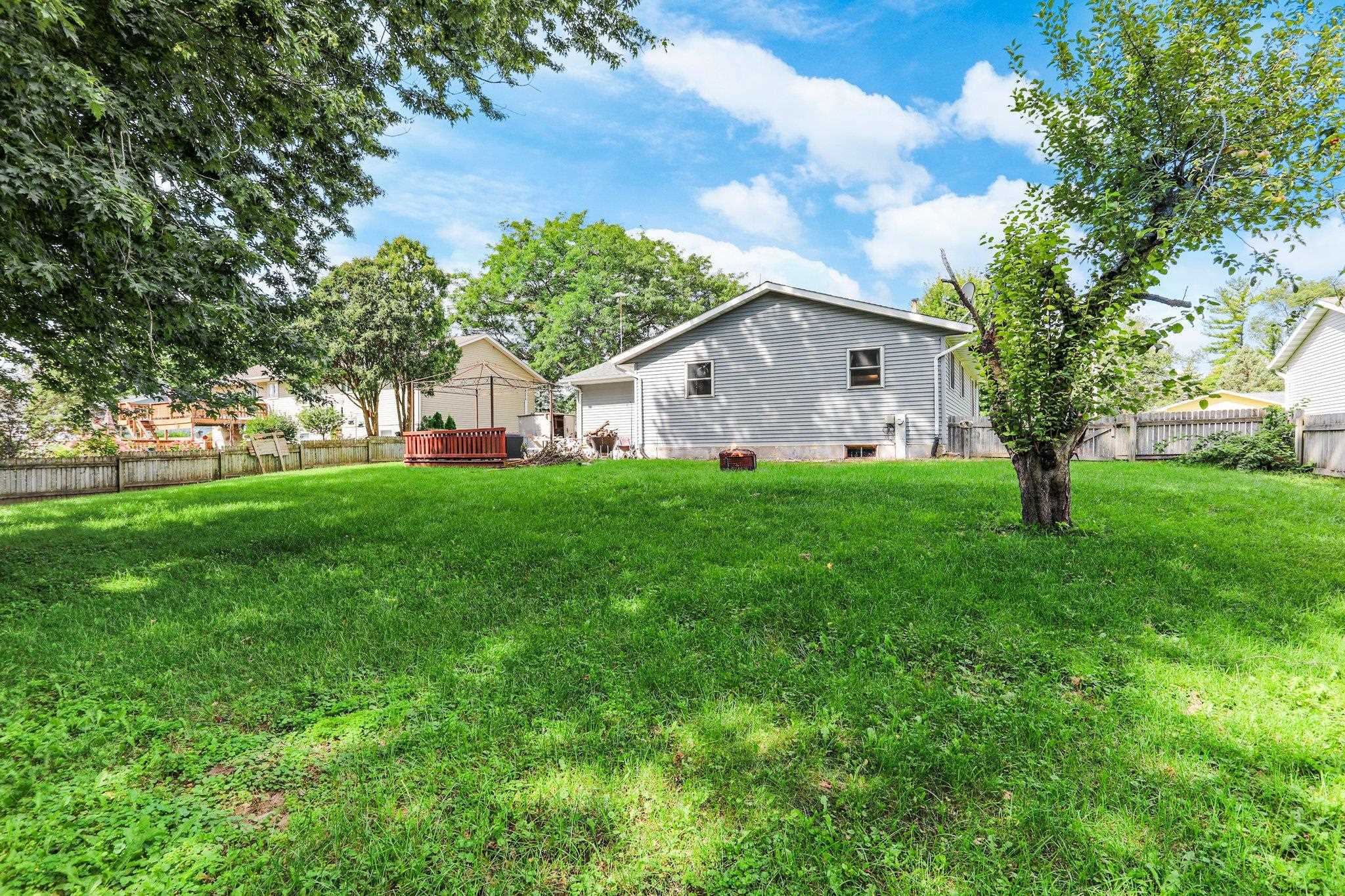 1505 Lawnview Lane