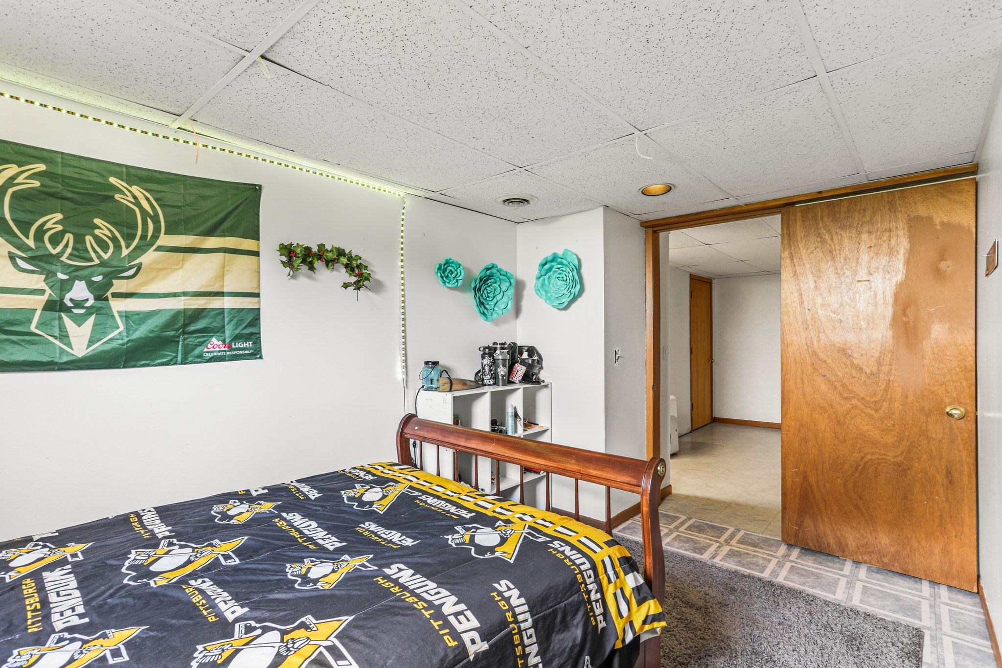 1505 Lawnview Lane