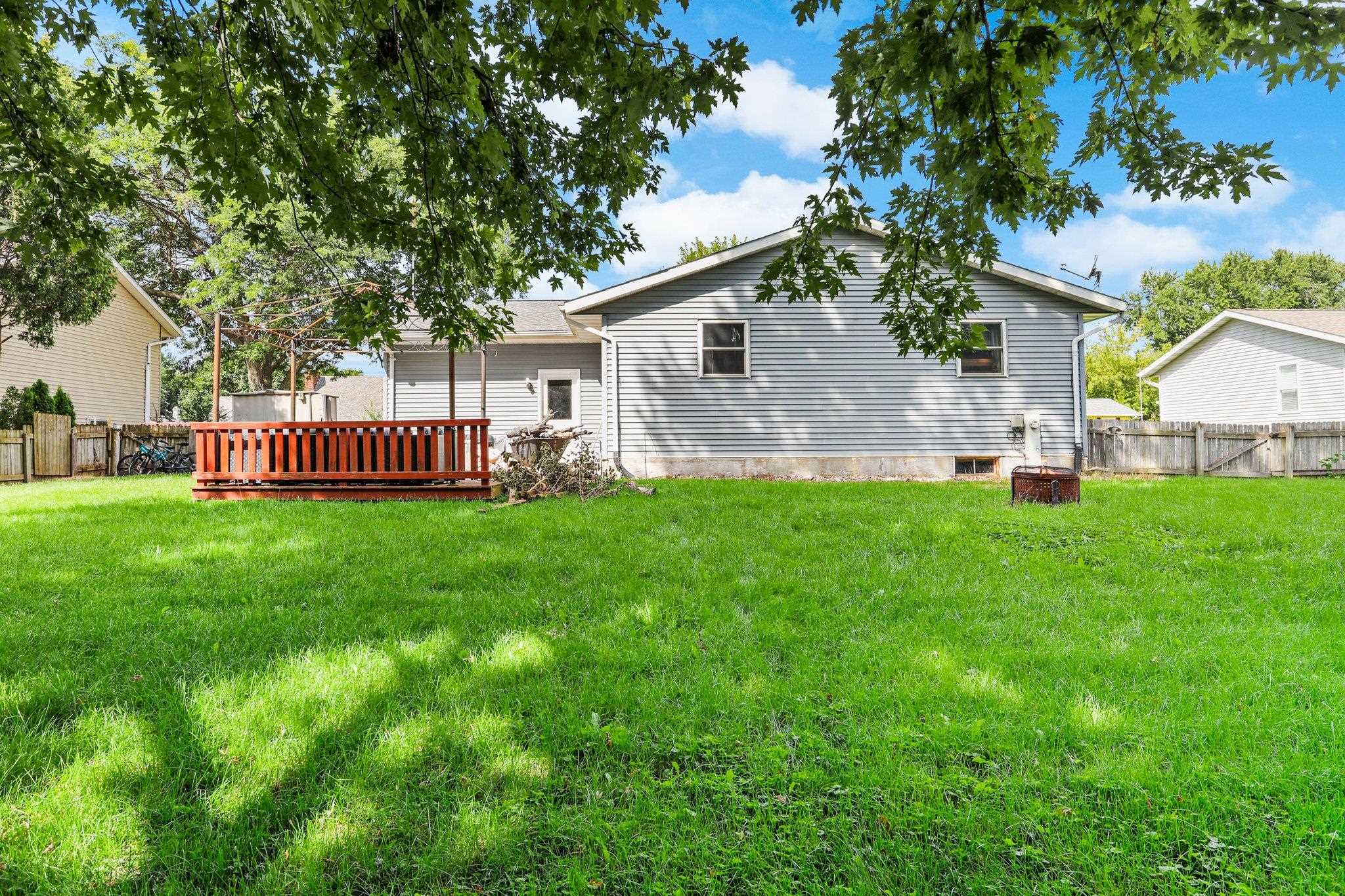 1505 Lawnview Lane