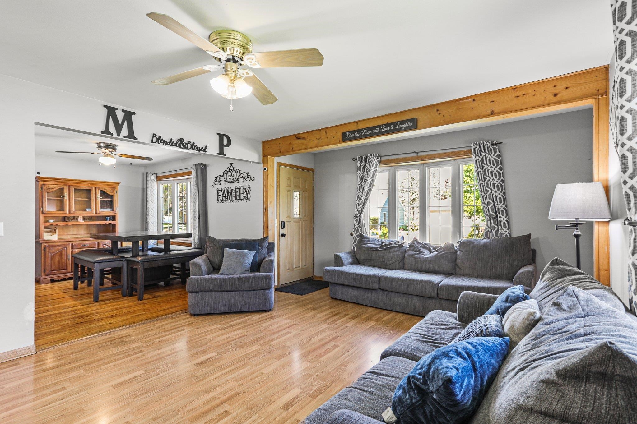 1505 Lawnview Lane
