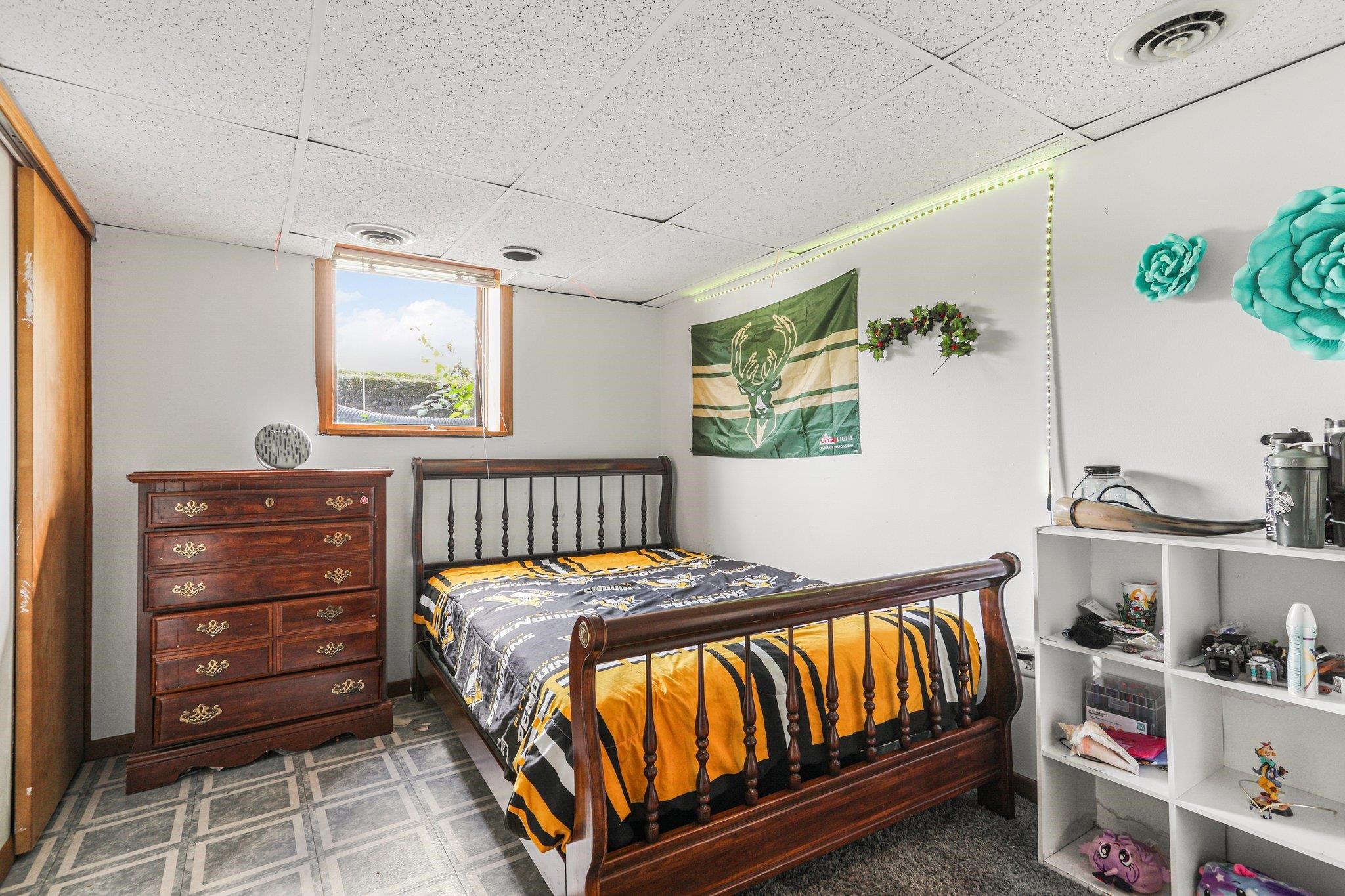 1505 Lawnview Lane