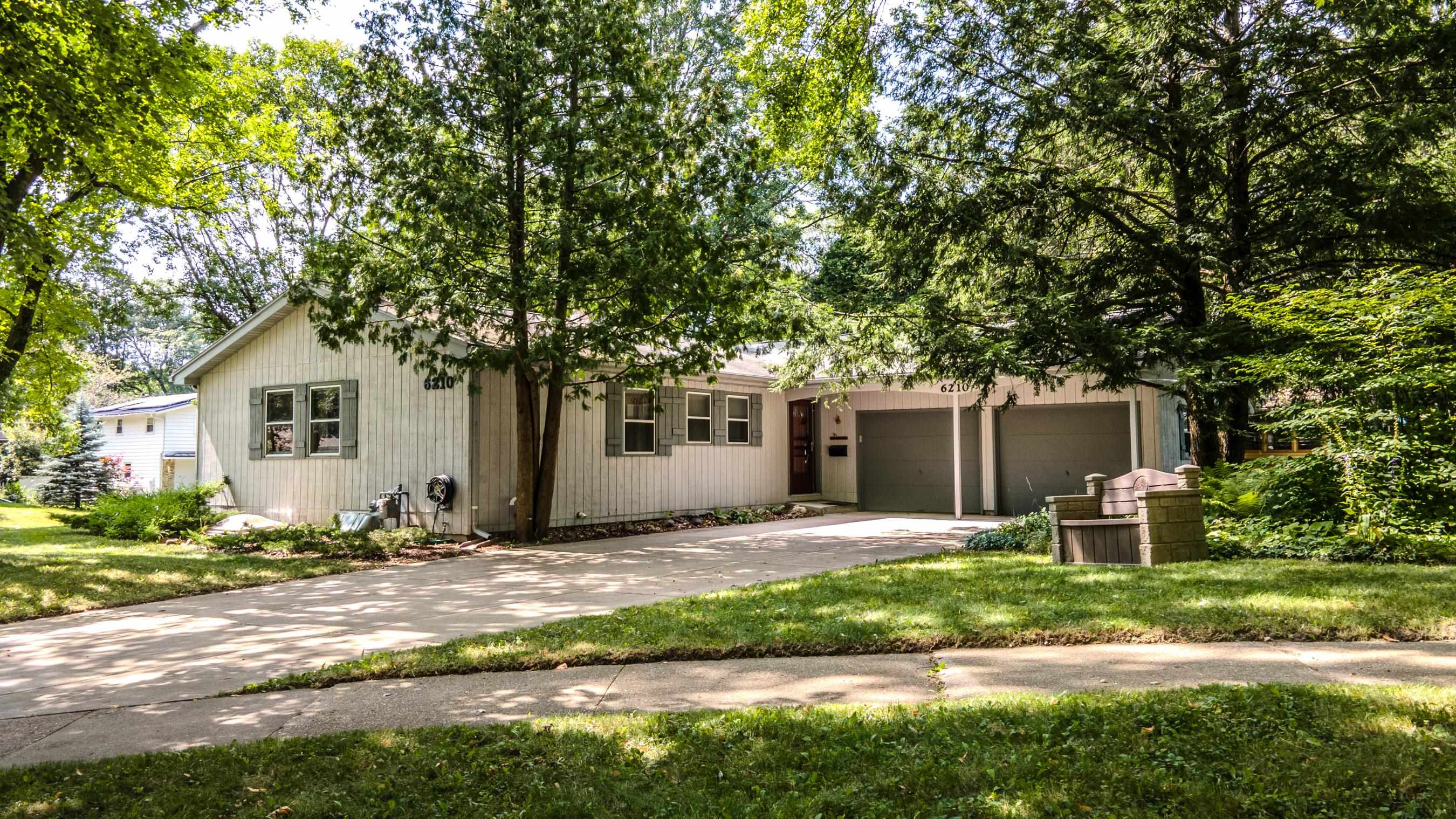 6210 Devon Court